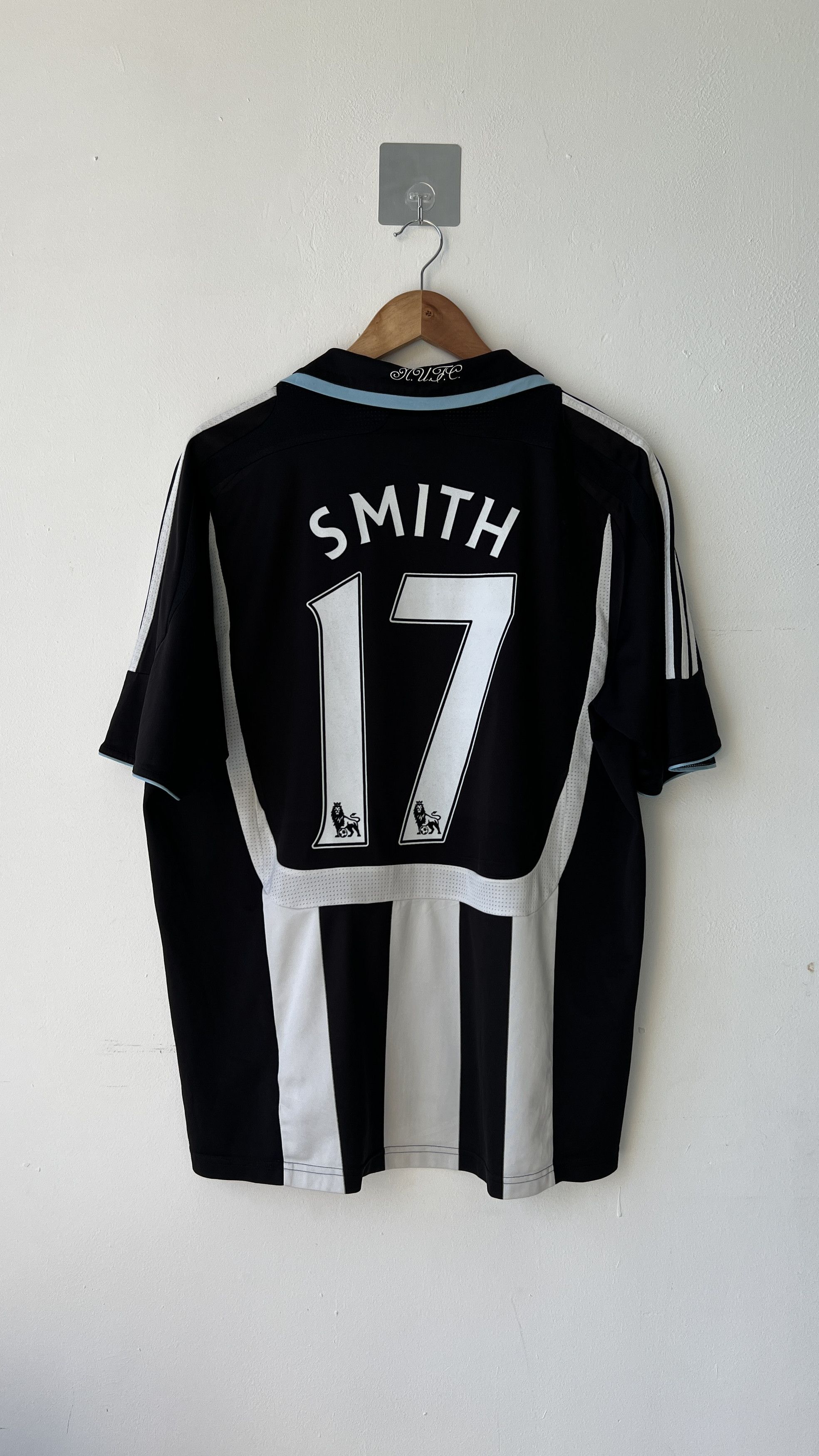 Adidas (L) Newcastle 2007-09 Home Shirt Alan Smith #17 Kit Size US L / EU 52-54 / 3 - 1 Thumbnail