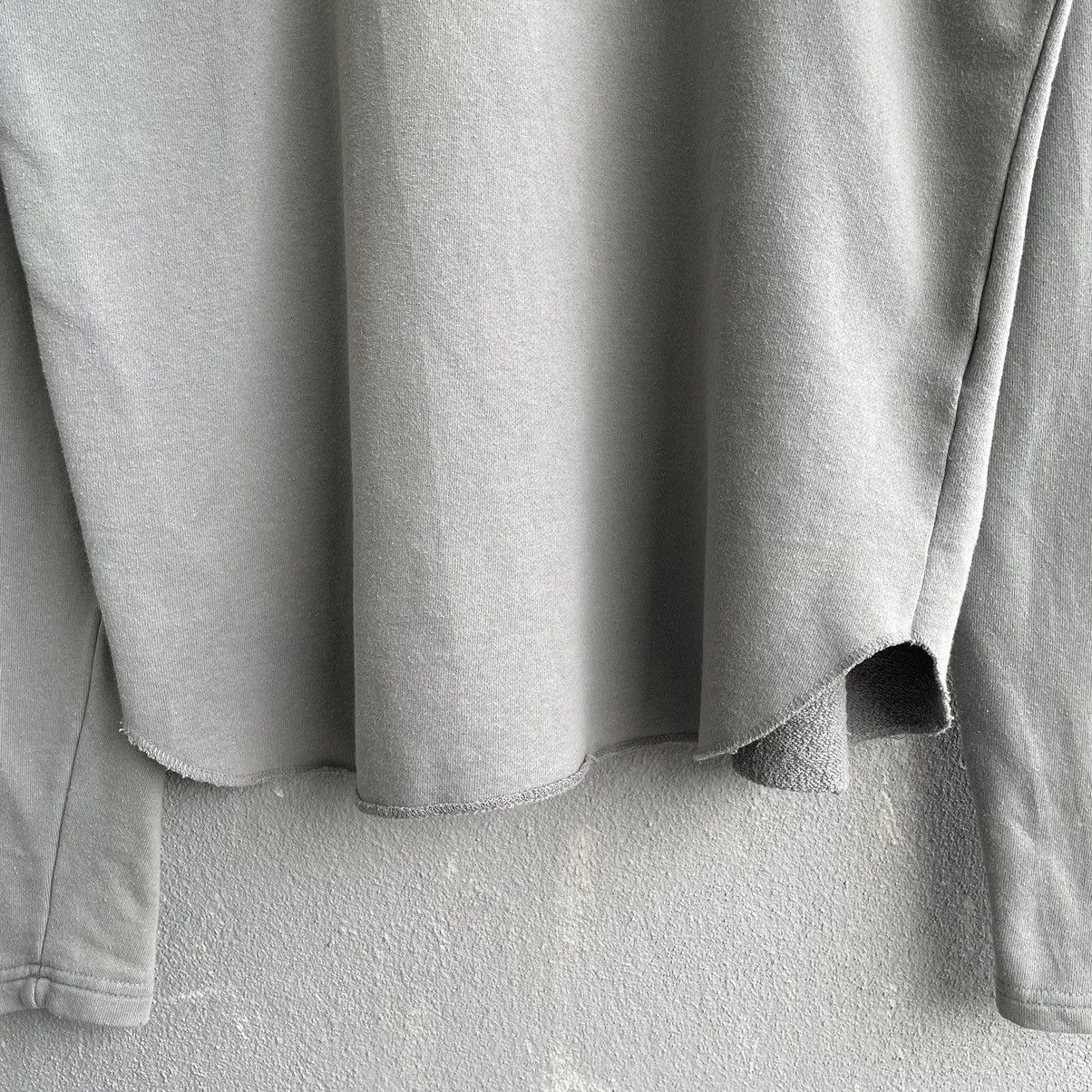 Stussy Vintage Thrashed Y2K Stussy Sweater Size US XL / EU 56 / 4 - 6 Thumbnail