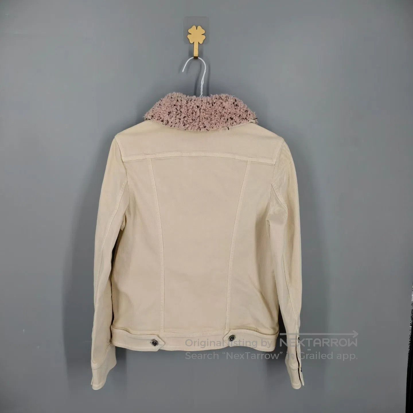 Chanel Chanel Off-White Fur Collar Crystal Button Denim Jacket| Size XS / US 0-2 / IT 36-38 - 2 Thumbnail