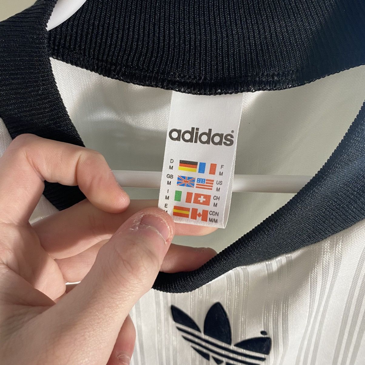 Adidas Vintage Crazy Adidas T-Shirt Size US M / EU 48-50 / 2 - 7 Thumbnail