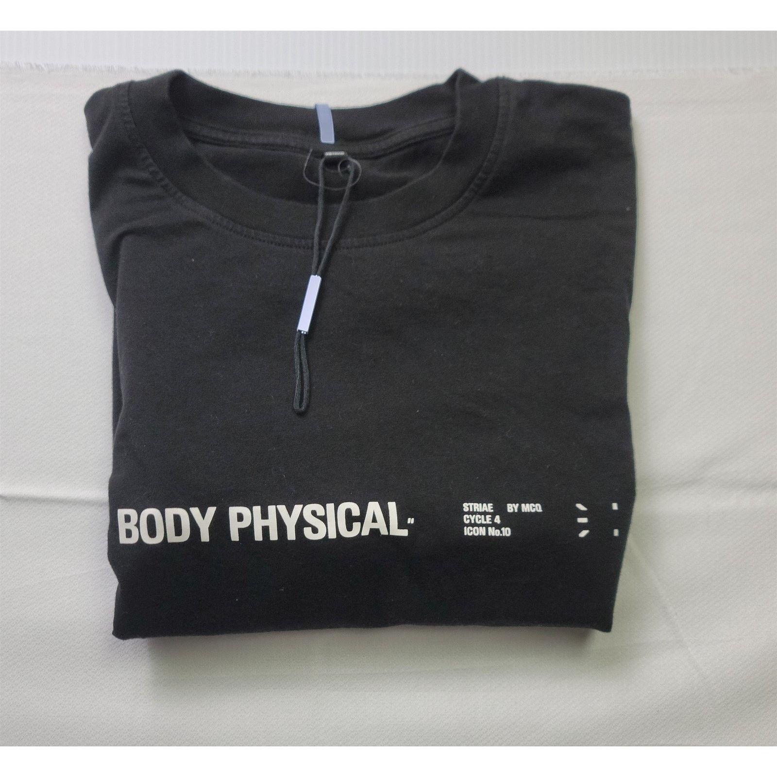 MCQ MCQ Alexander McQueen Black The Body Physical Small T-Shirt Size US S / EU 44-46 / 1 - 12 Thumbnail