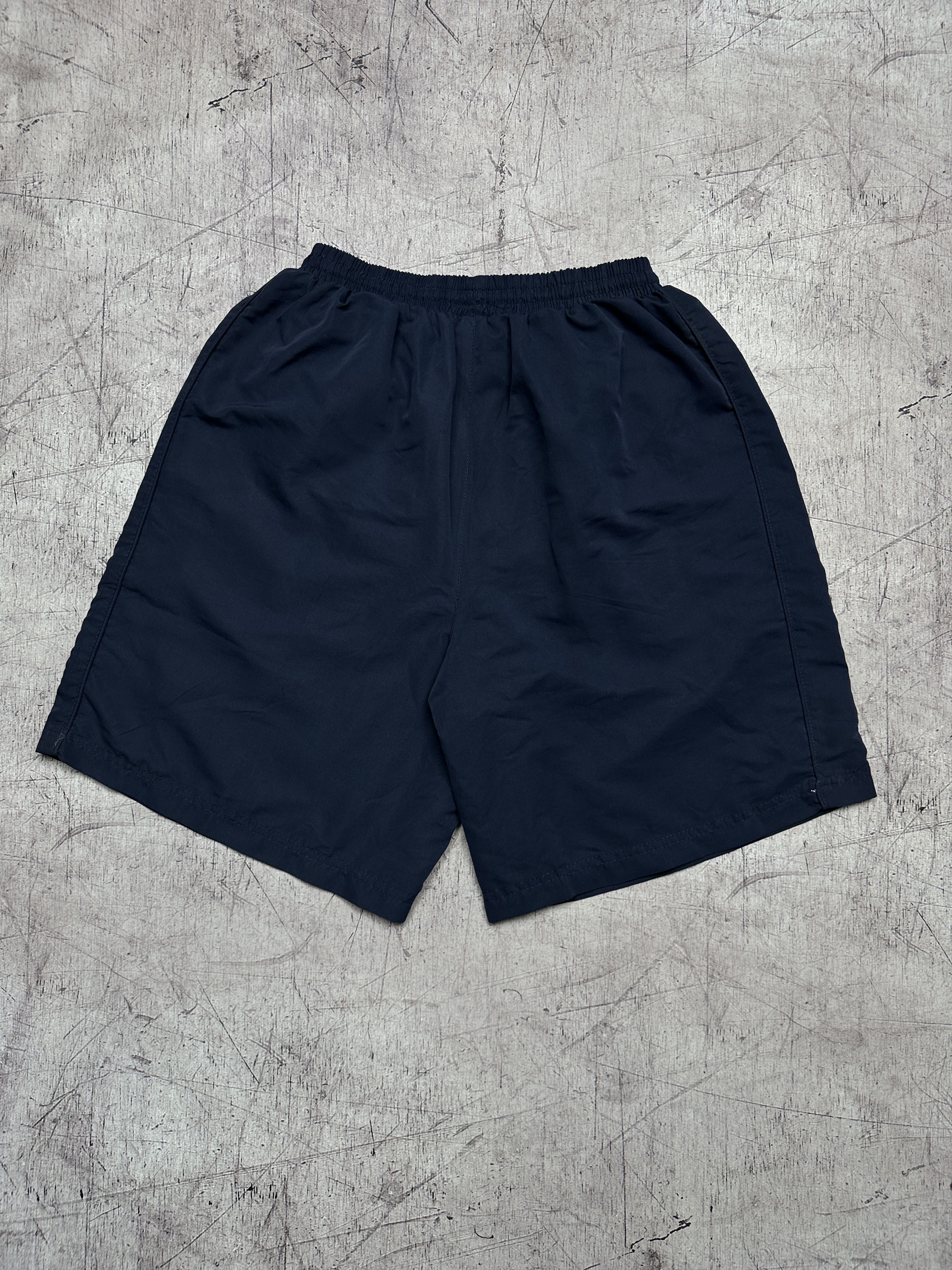 Umbro Umbro Vintage Mens Big Logo Nylon Shorts Size US 32 / EU 48 - 7 Thumbnail