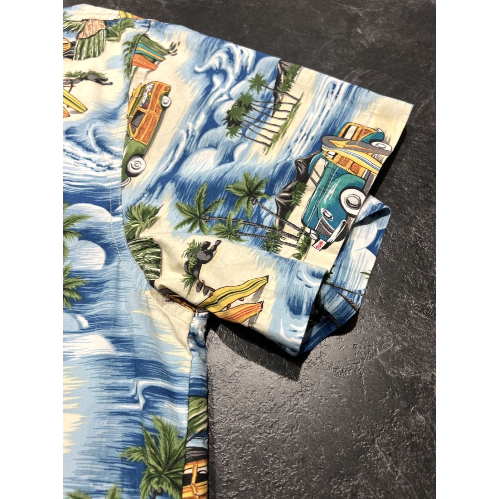 Vintage HIGH SEAS TRADING CO Men’s Surfing Themed Short Sleeve Button Hawaiian Shirt 4XL Blue Surfing Themed Hawaiian Shirt Mens Big & Tall Button-Up 4XL Size US XXL / EU 58 / 5 - 3 Thumbnail