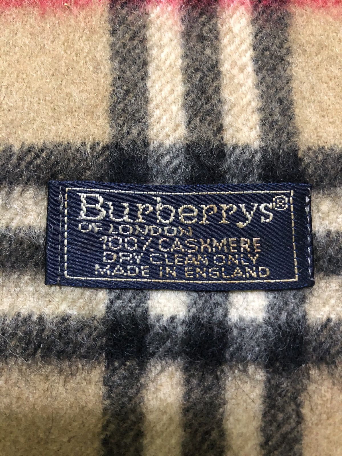 Burberry Vintage Burberry Muffler Scarf Size ONE SIZE - 7 Thumbnail