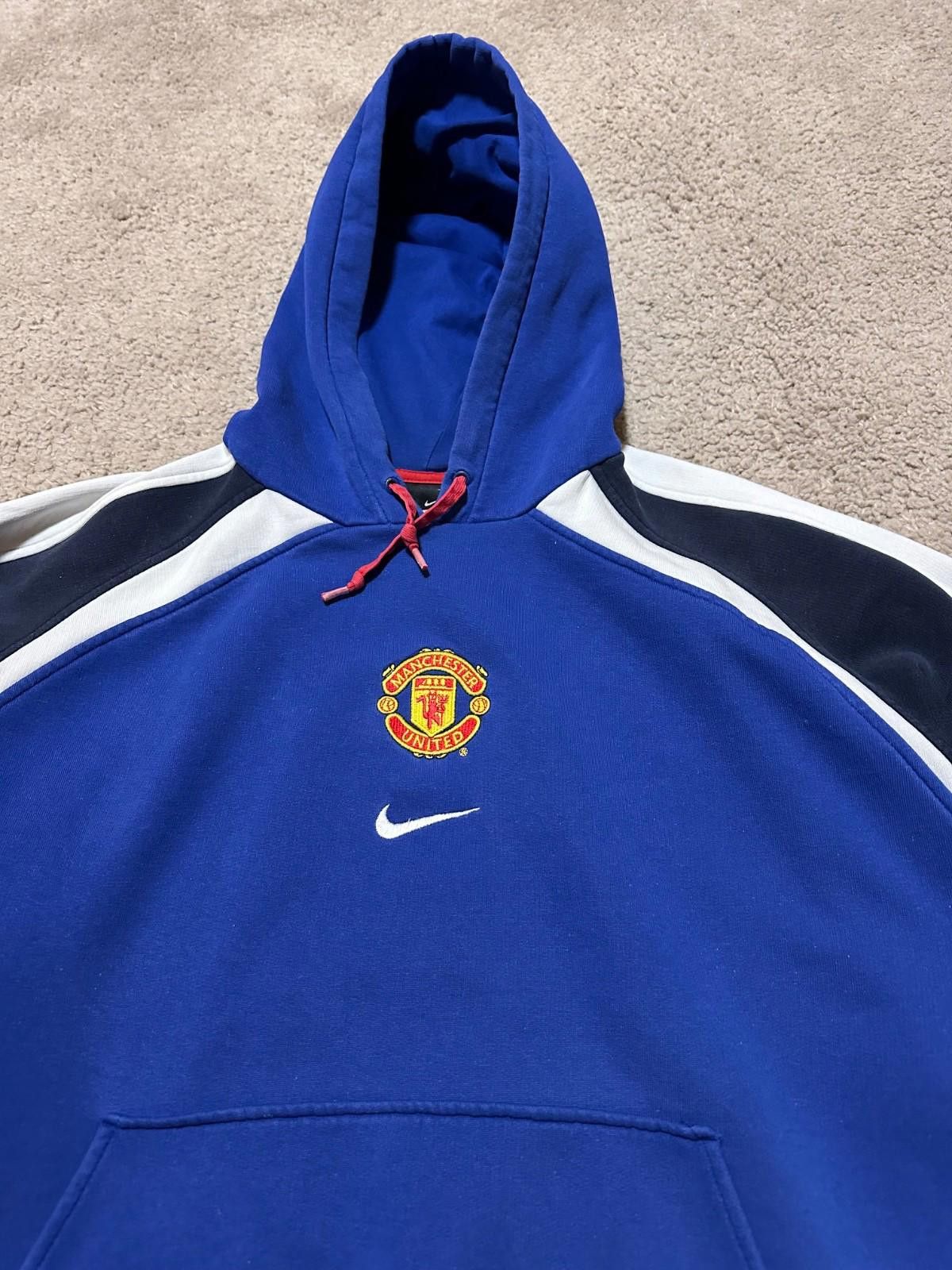 Nike 2005-06 Manchester United Nike Hooded Top Sz M Size US M / EU 48-50 / 2 - 6 Thumbnail