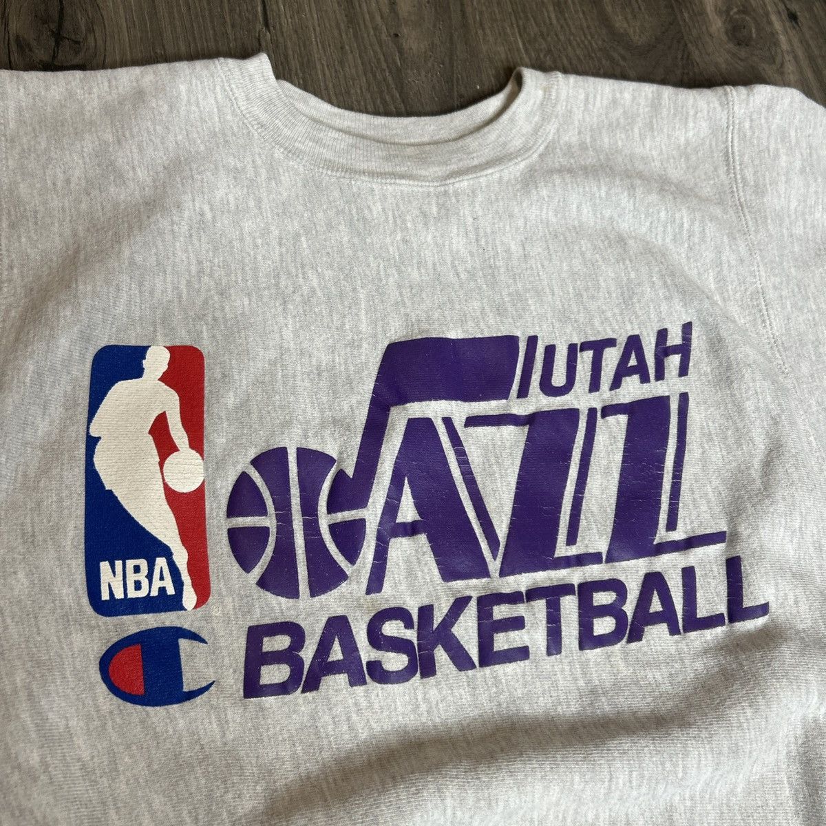 Champion Vintage champion reverse weave Utah jazz crewneck Size US M / EU 48-50 / 2 - 7 Thumbnail