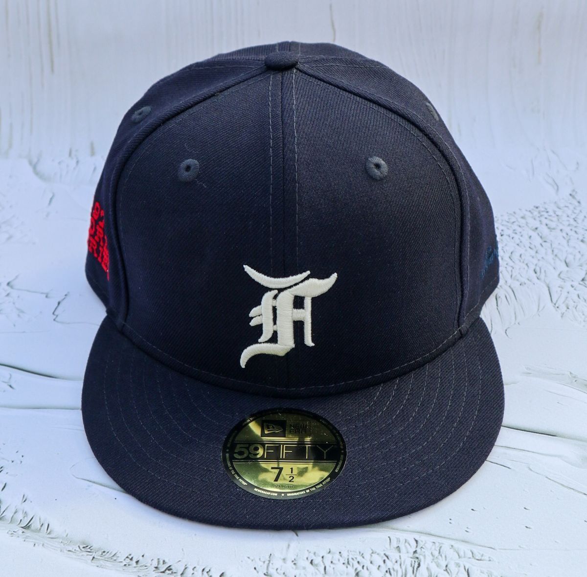 応援グッズ New Era 59FIFTY Fear of God 7 5/8 楽天市場】FOG - FEAR OF GOD Essentials x New Era 59FIFTY