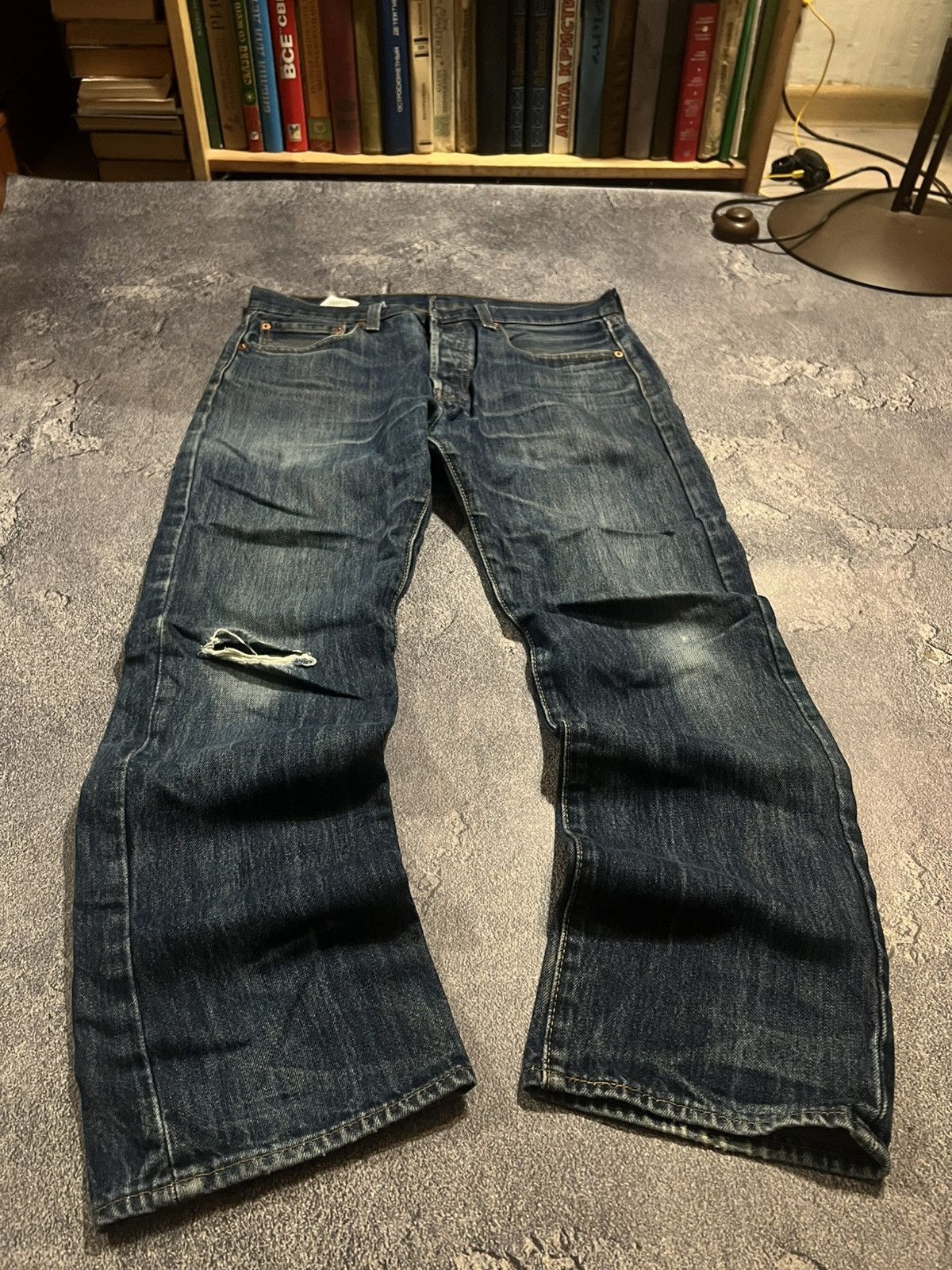 Vintage Distressed Vintage Levis Dark-Blue / Archive Relaxed Fit 90 Size US 32 / EU 48 - 1 Thumbnail