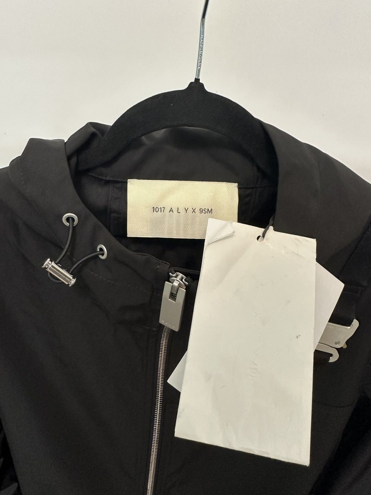 1017 ALYX 9SM 1017 ALYX 9SM Windbreaker — Size L Size US L / EU 52-54 / 3 - 4 Thumbnail