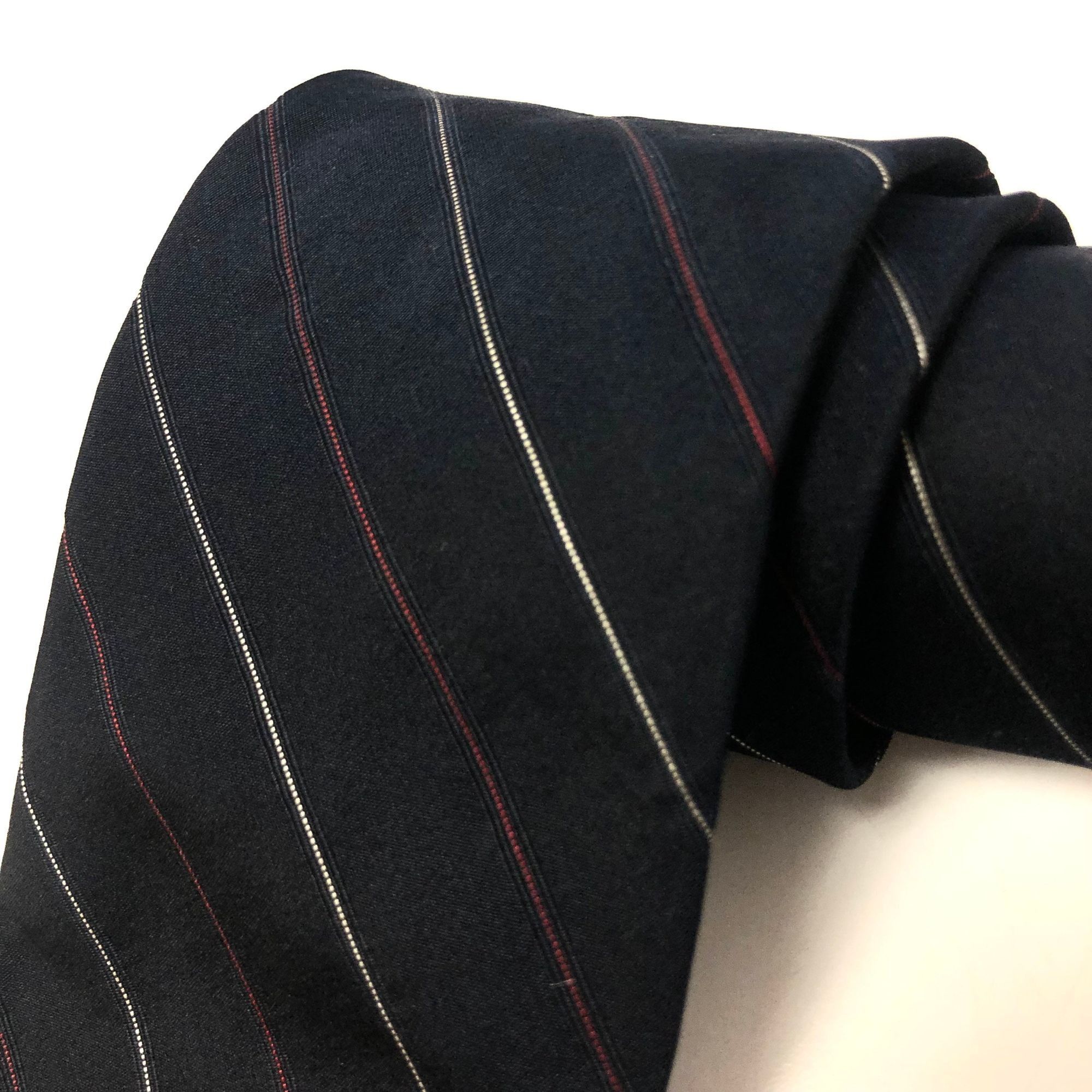 Sulka Vtg SULKA Navy Blue Red STRIPE Silk Narrow Necktie Size ONE SIZE - 3 Thumbnail