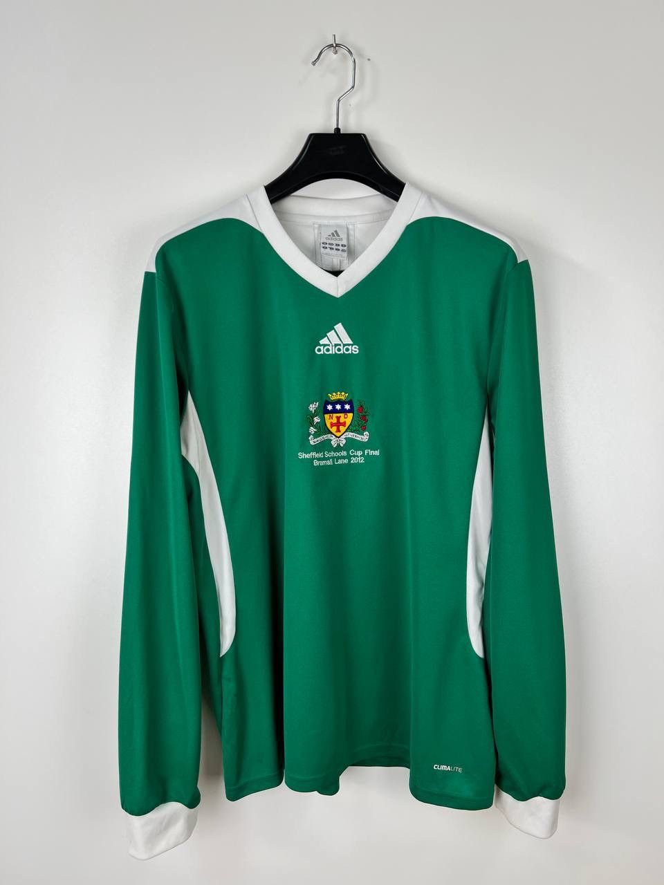 Adidas × Vintage Notre Dame Adidas Jersey 2012 long sleeve size M Size US M / EU 48-50 / 2 - 1 Thumbnail