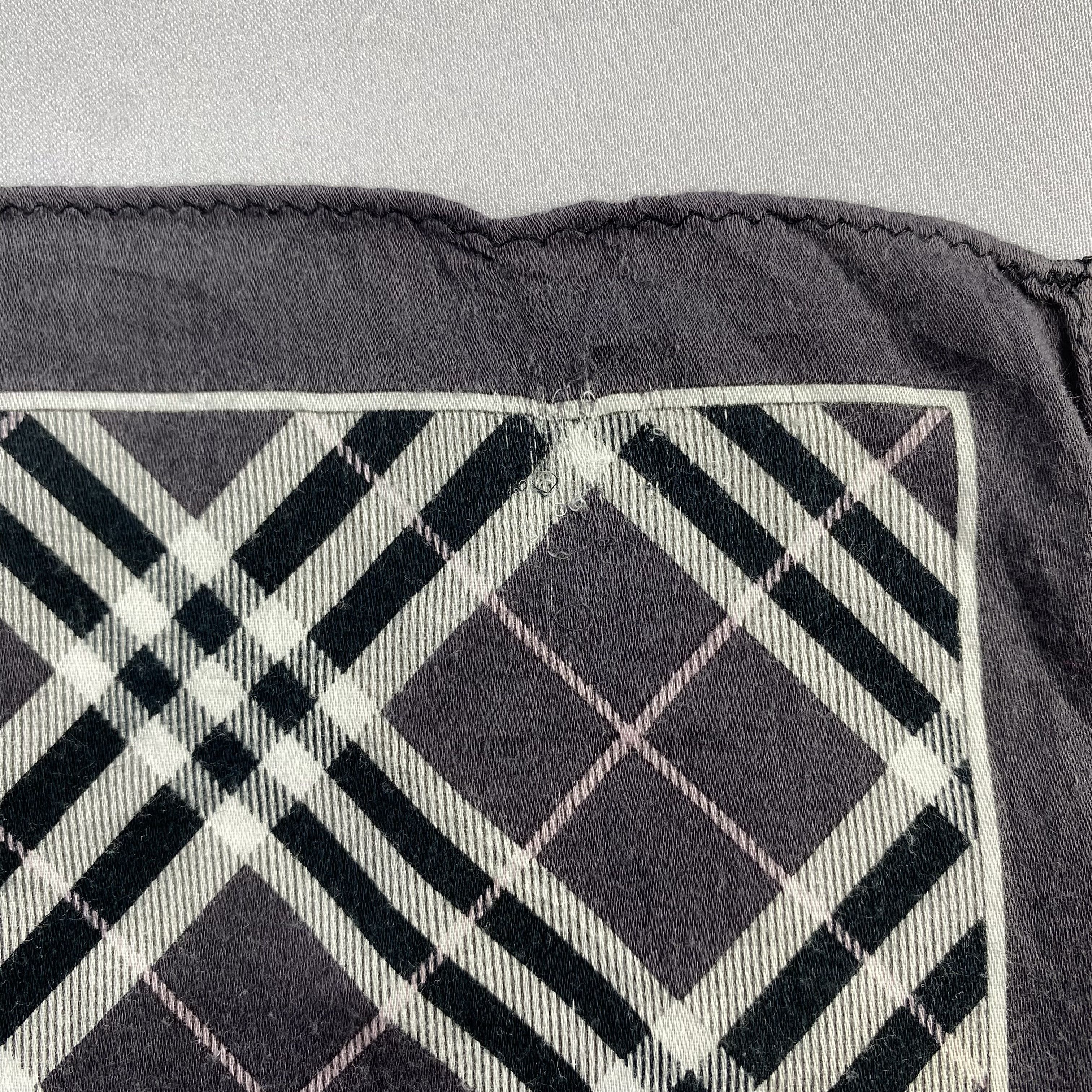 Burberry × Vintage Burberry Handkerchief / Neckerchief / Bandana-P1889 Size ONE SIZE - 5 Thumbnail
