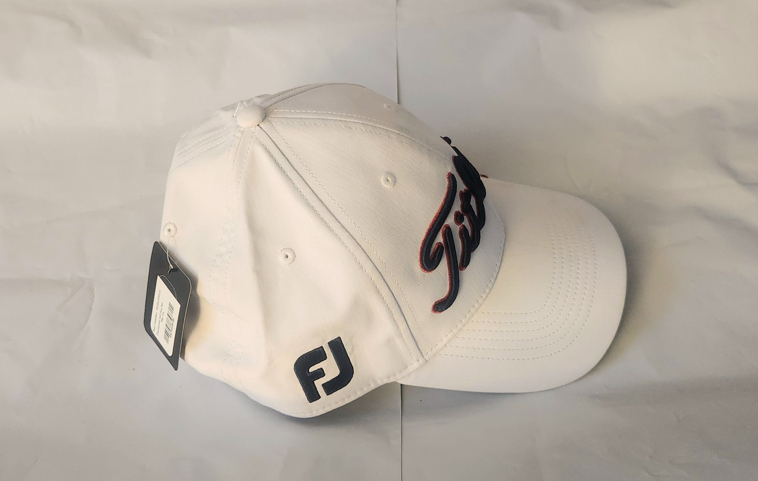 Titleist Titleist FJ Stars and stripes tour performance USA Golf Hat Size ONE SIZE - 7 Thumbnail