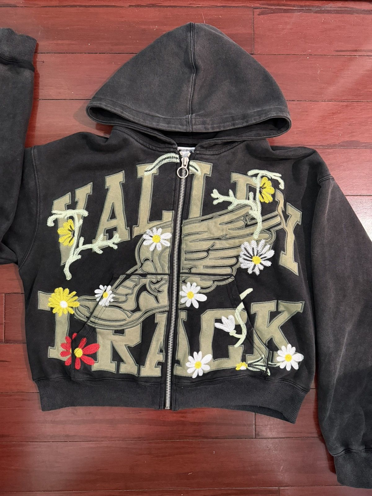Vale Vale Valley Hoodie Size US S / EU 44-46 / 1 - 2 Thumbnail