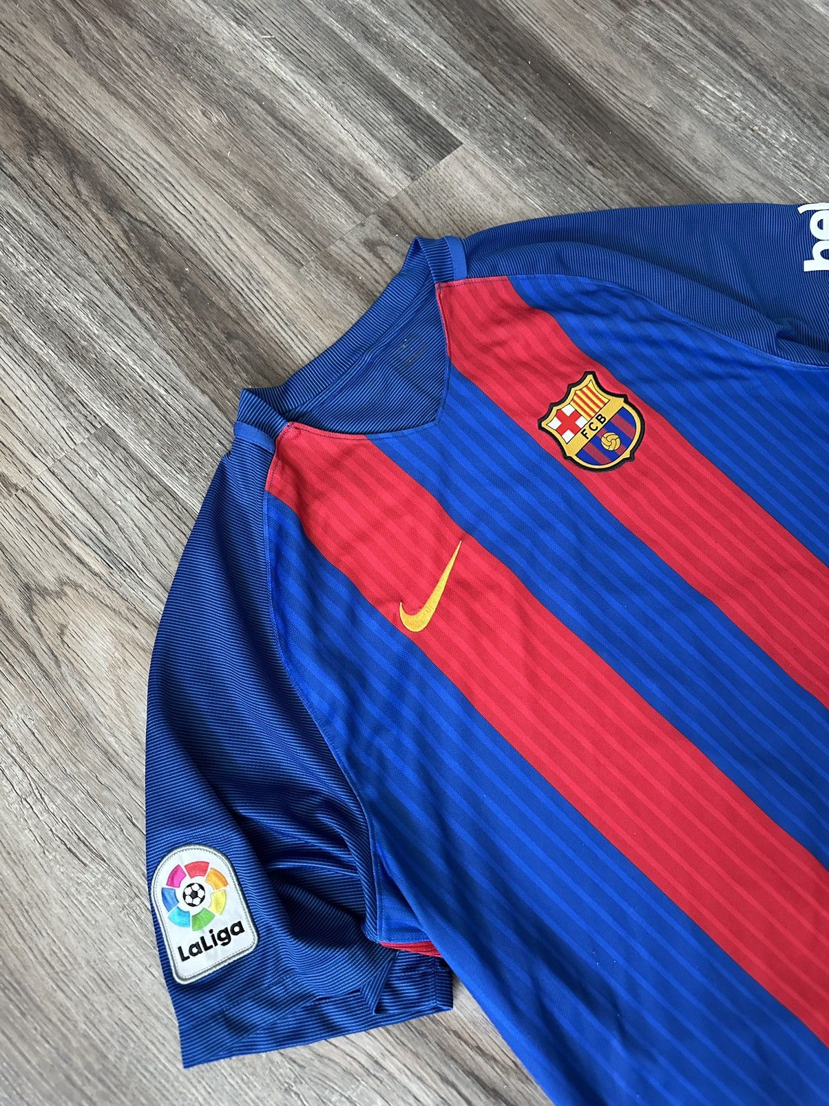Nike Nike Barcelona Lionel Messi Home Jersey Size US L / EU 52-54 / 3 - 4 Thumbnail