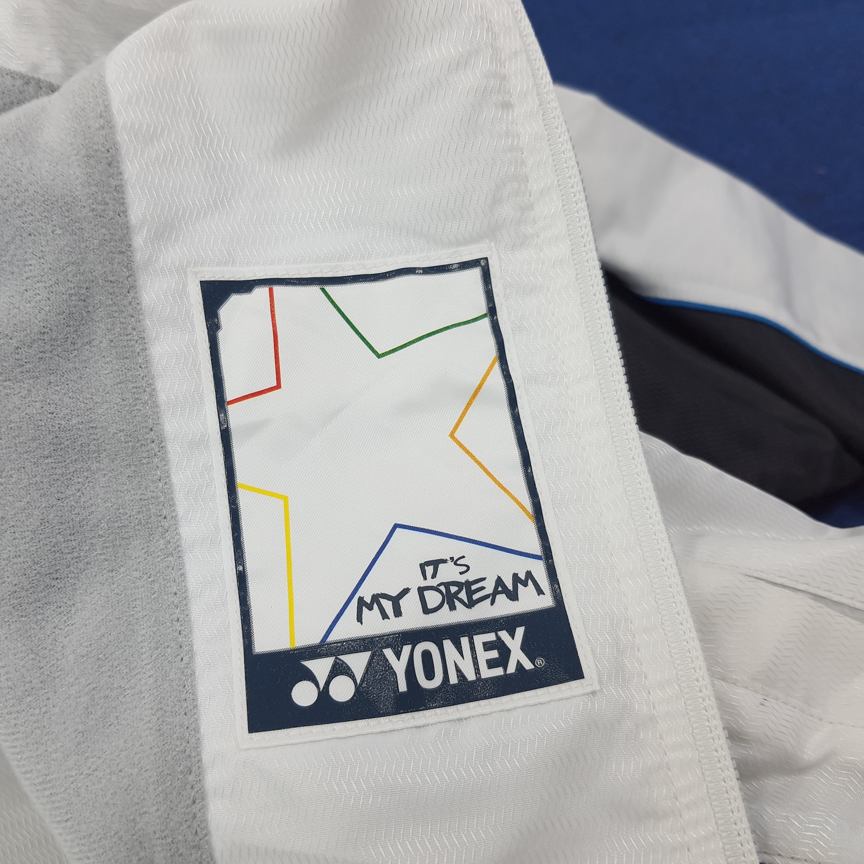 Japanese Brand Vintage Yonex Sportwear Outdoor Training Jacket C261N26 Size US L / EU 52-54 / 3 - 5 Thumbnail