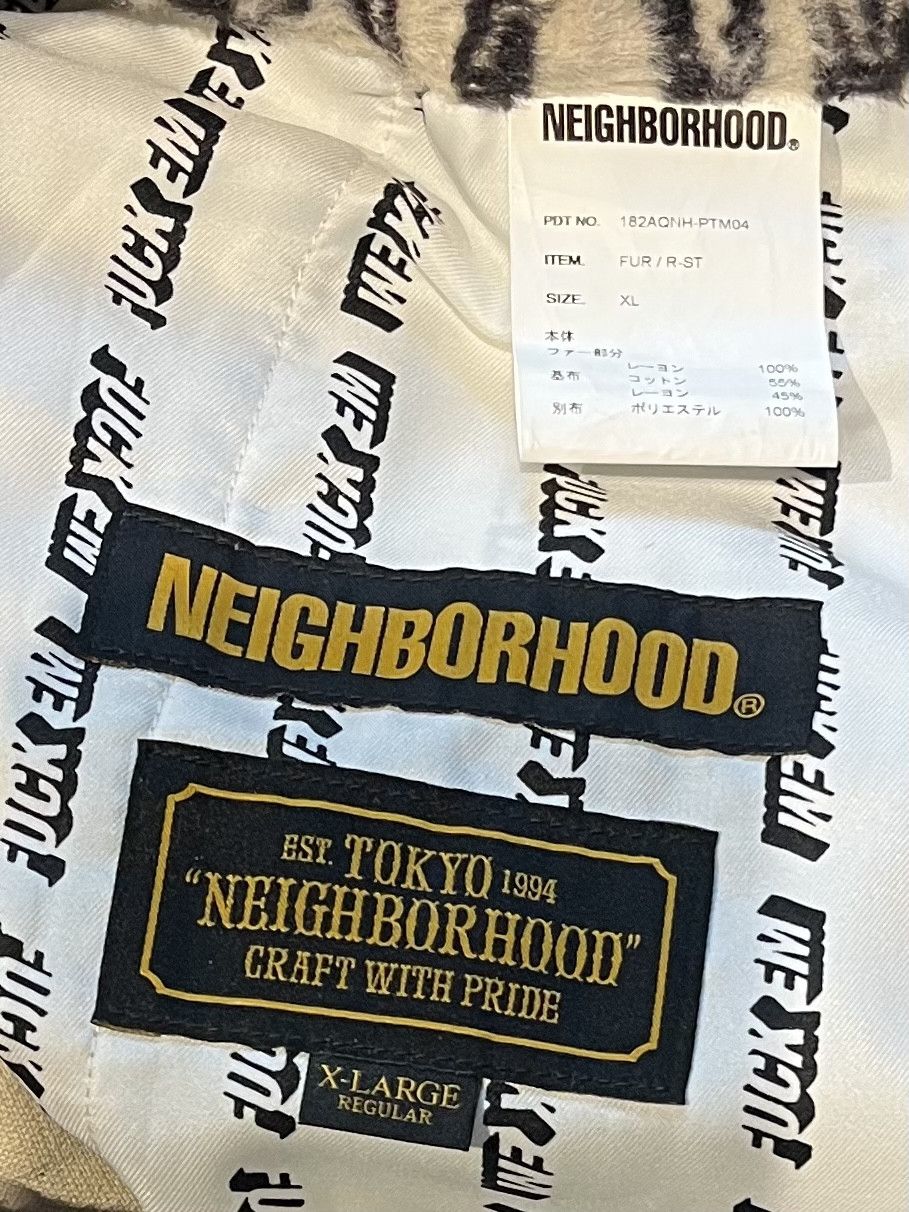 Neighborhood ZEBRA FAUX FUR SHORT F/W '19 Size US 38 / EU 54 - 7 Thumbnail