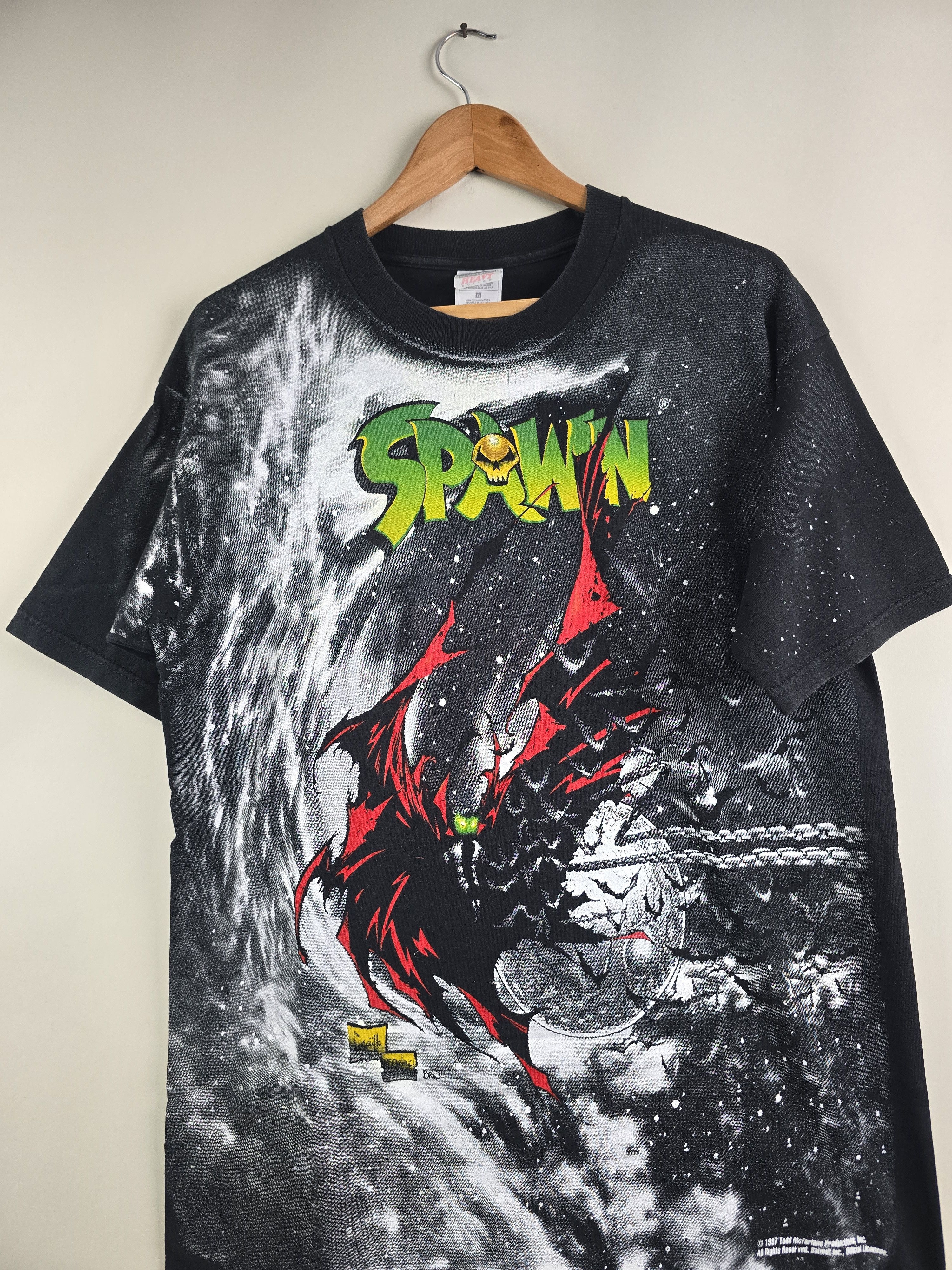 Anime × DC Comics × Vintage 1997 Spawn All over print Todd McFarlane L 22" 30" Size US L / EU 52-54 / 3 - 2 Thumbnail