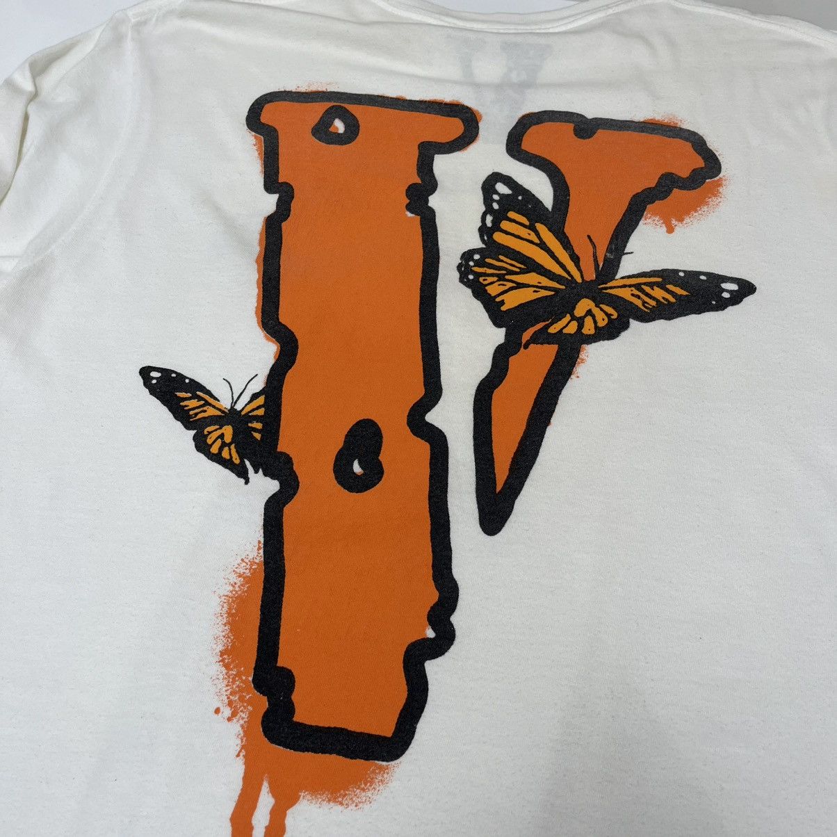 999 Club × Vlone Vlone x Juice Wrld Butterfly Tee White Size US L / EU 52-54 / 3 - 4 Thumbnail