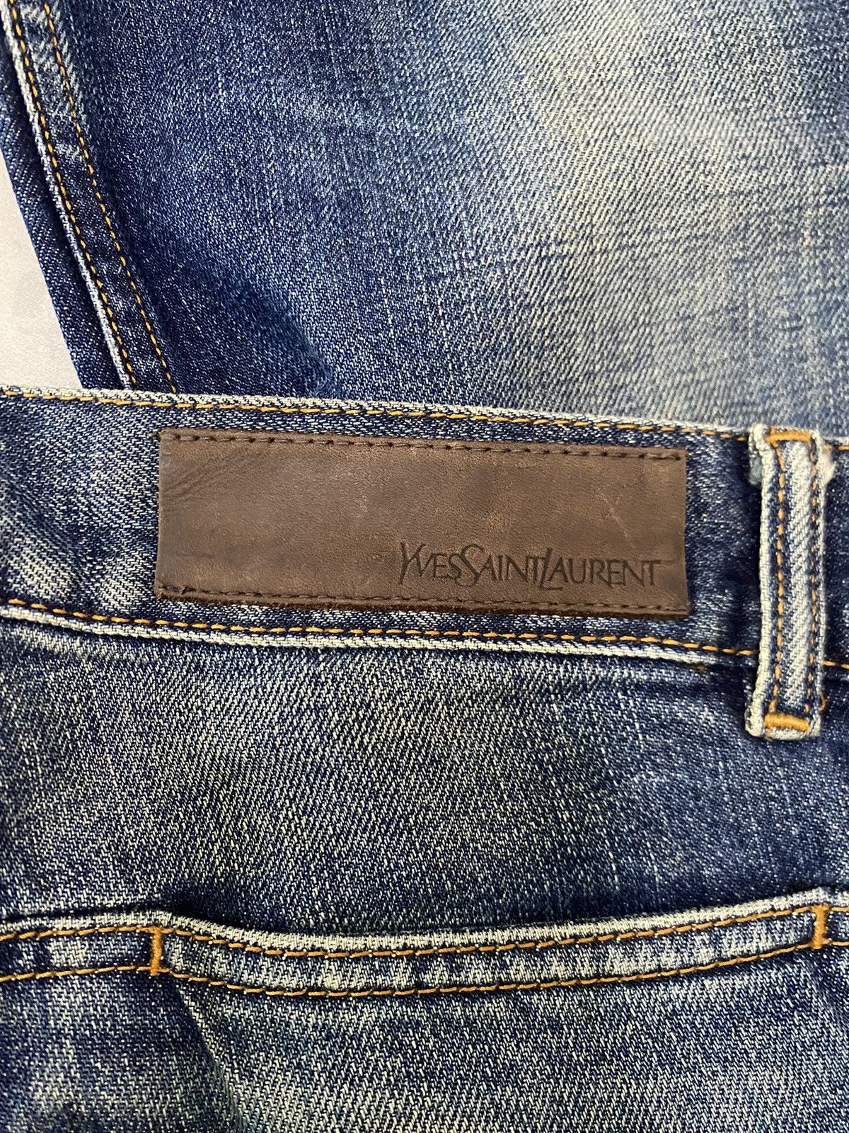 Yves Saint Laurent YVES SAINT LAURENT DISTRESS DENIM STRAIGHT TYPE Size US 32 / EU 48 - 7 Thumbnail