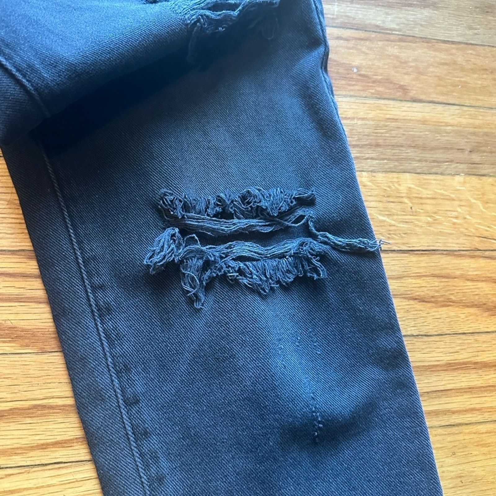 Pacsun Pacsun Vintage Icon Black Distressed High-Rise Jeans Raw Hem Size 25" / US 0 / IT 36 - 2 Thumbnail