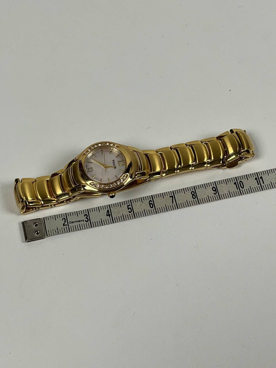 Pulsar × Seiko × Swarovski Pulsar Seiko VX82-X316 Women's Gold Swarowski Diamonds Watch Size ONE SIZE - 9 Thumbnail