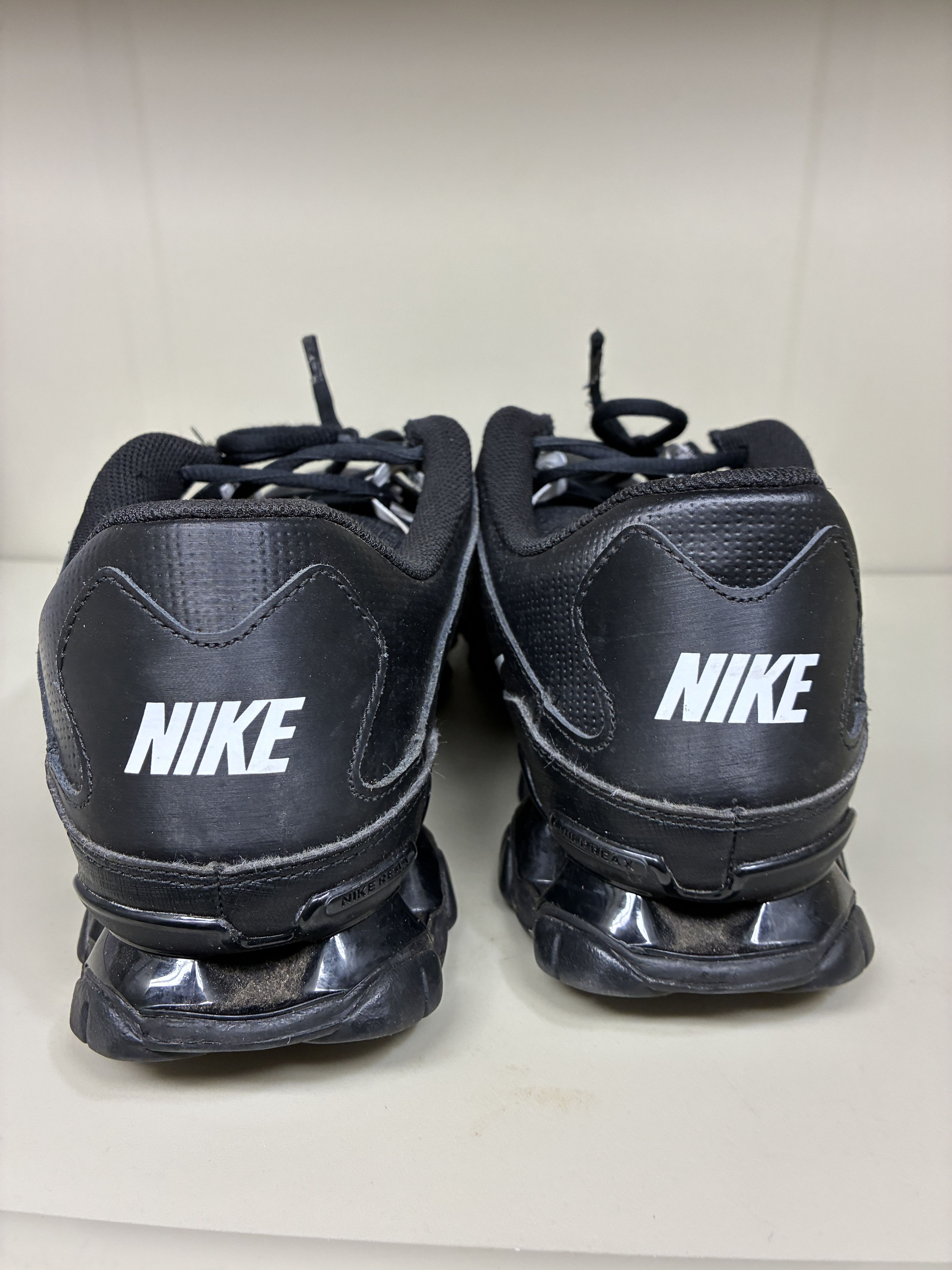 Nike Nike Reax 8 TR Mesh Black White Training Men's Size 11.5 Size US 11.5 / EU 44-45 - 3 Thumbnail