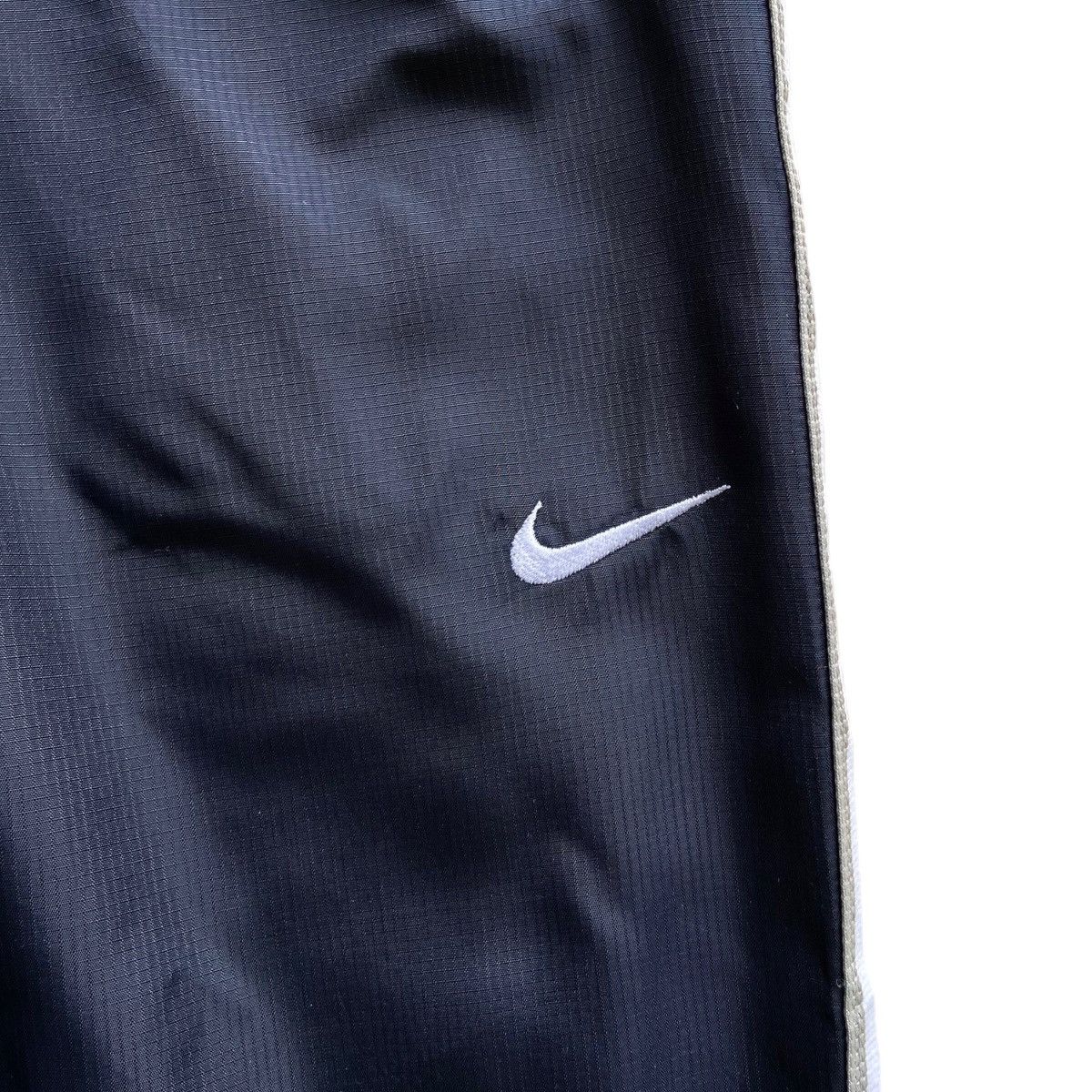 Nike Vintage Nike Swoosh Track Pants Size US 34 / EU 50 - 3 Thumbnail