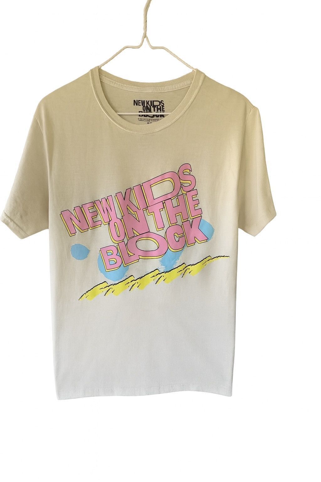 New Kids On The Block Vintage New Kids On The Block Graphic Tee Size Small Unisex Size S / US 4 / IT 40 - 1 Thumbnail
