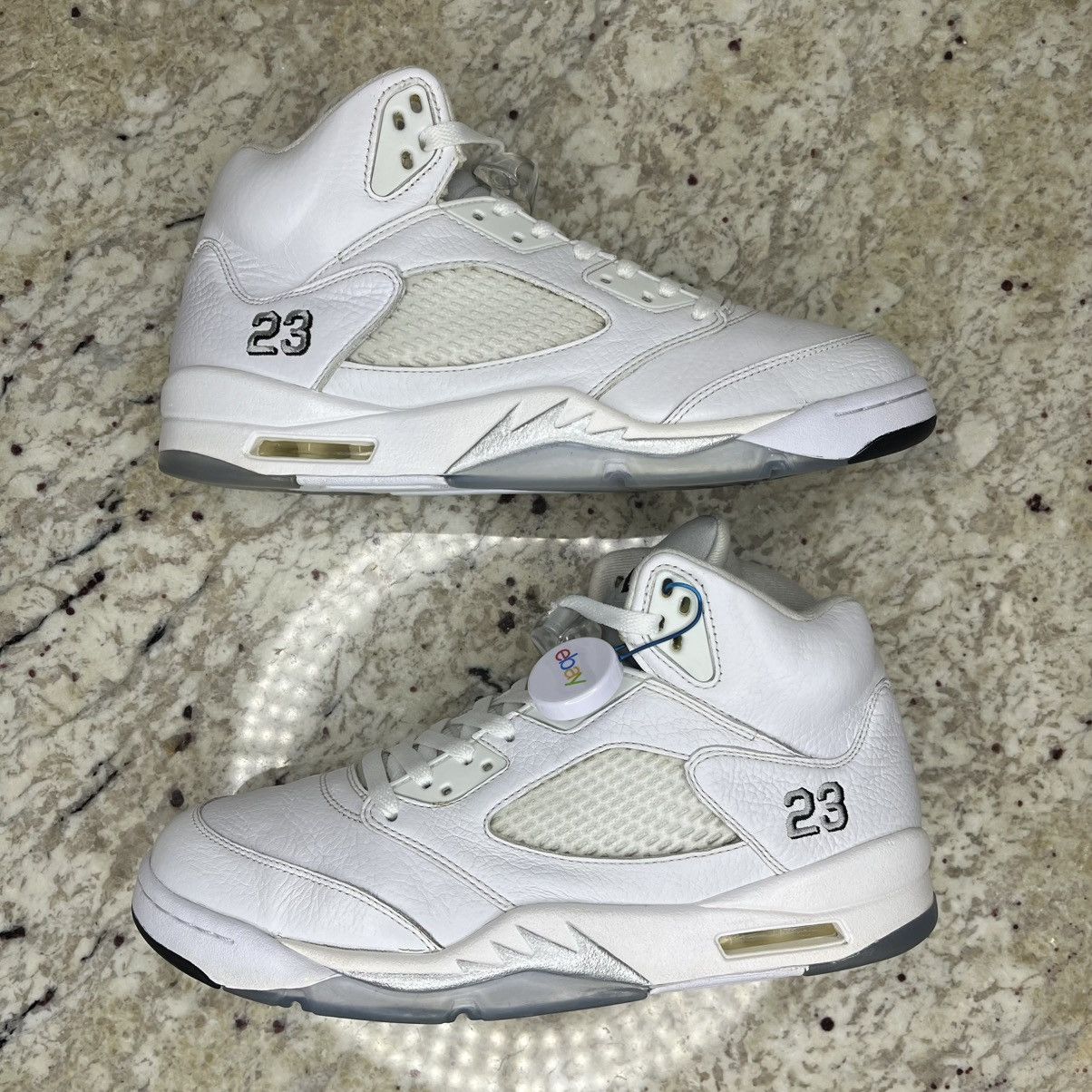 Jordan Brand Size 11 - Air Jordan 5 Retro 2015 White Metallic CLEAN W/Box Size US 11 / EU 44 - 2 Thumbnail