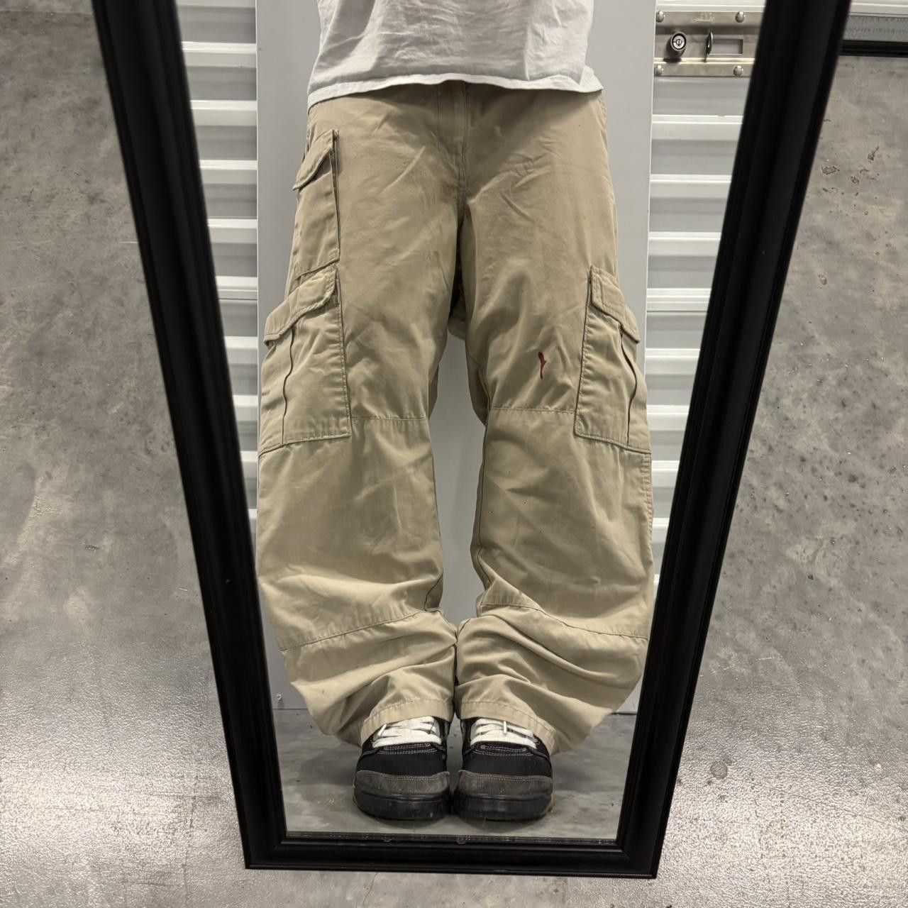 Japanese Brand × Vintage Crazy Vintage Y2K/2000s Baggy Cream Skater Cargo Pants! Size US 34 / EU 50 - 1 Thumbnail