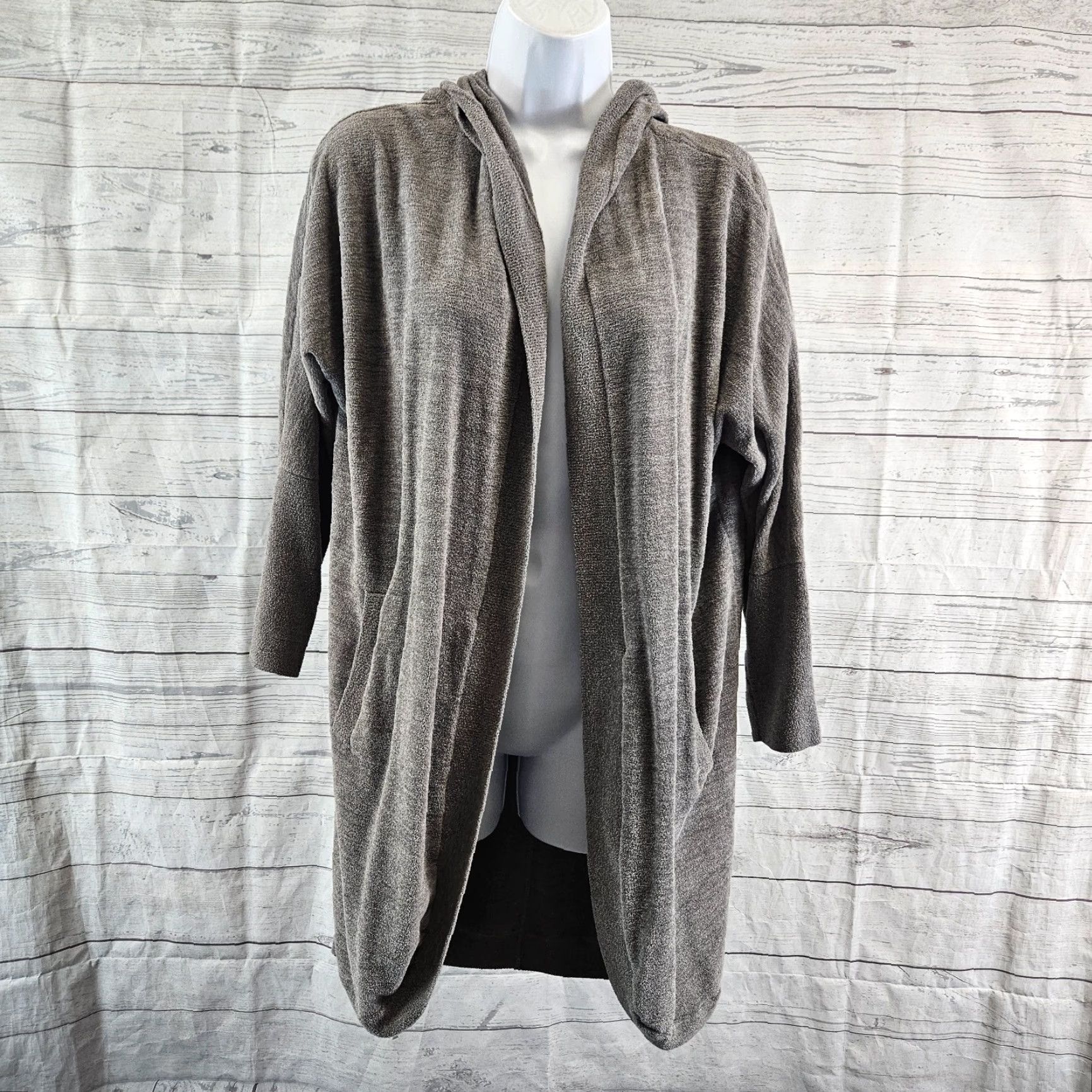 Vintage Barefoot Dreams Womens CozyChic Ultra Lite Hooded Cardigan Sz Small Gray Cardigan Womens Small Gray Hooded CozyChic Ultra Lite Size S / US 4 / IT 40 - 2 Thumbnail