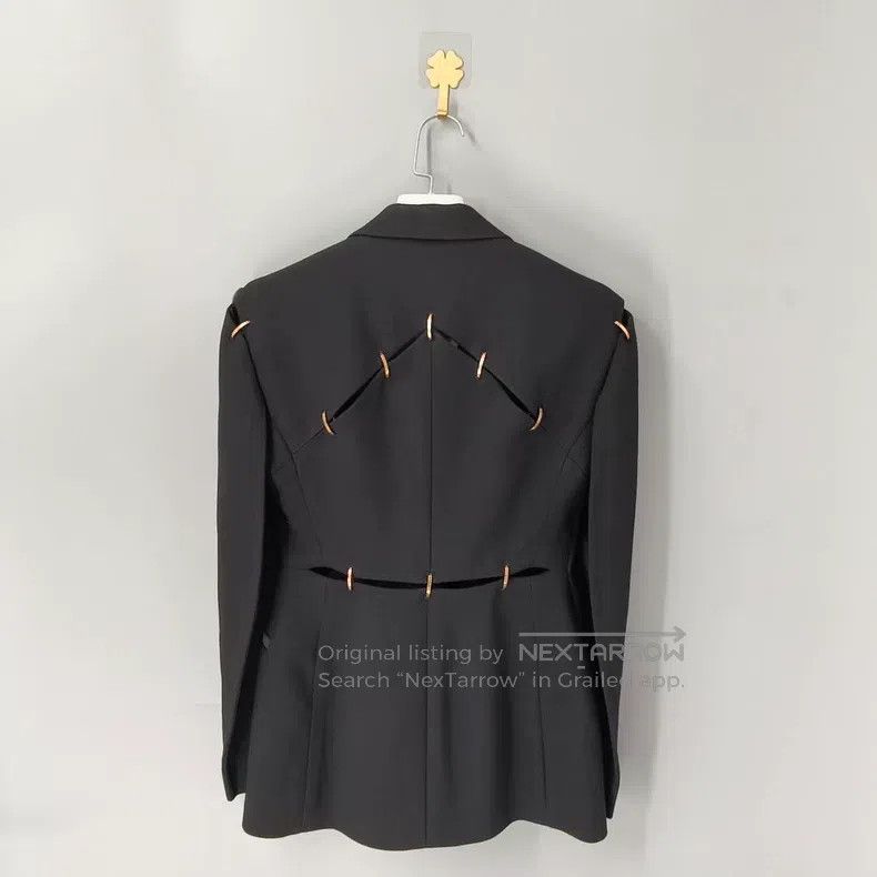 Versace Versace Solid metal paneled single-breasted long-sleeved s Size S / US 4 / IT 40 - 2 Thumbnail
