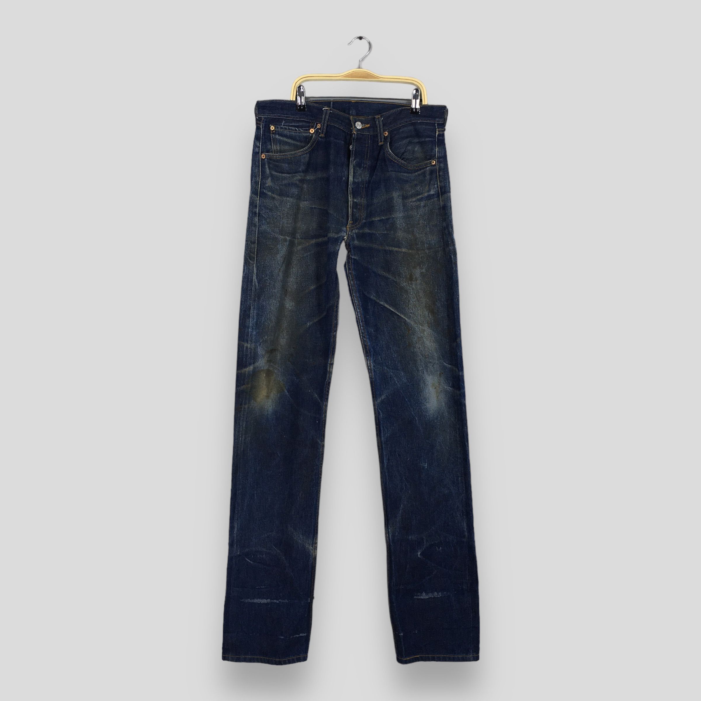 image of Size 32X37.5 Vintage 90's Levi's 501 Faded Blue Jeans, Men's