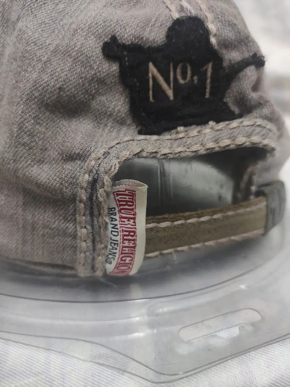 True Religion TRUE RELIGION RARE DESIGN DISTRESSED GRAY DENIM CAP Size ONE SIZE - 2 Thumbnail