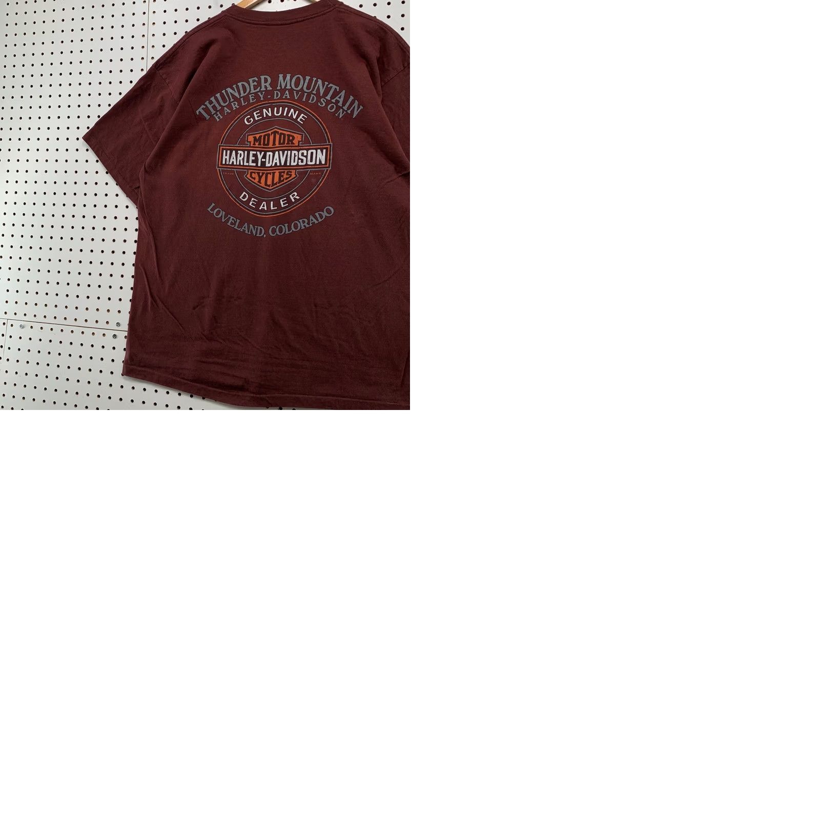 Harley Davidson VINTAGE Harley Davidson Pocket T Shirt Mens Large Maroon Thunder Mountain Loveland CO Motorcycle Size US L / EU 52-54 / 3 - 9 Thumbnail