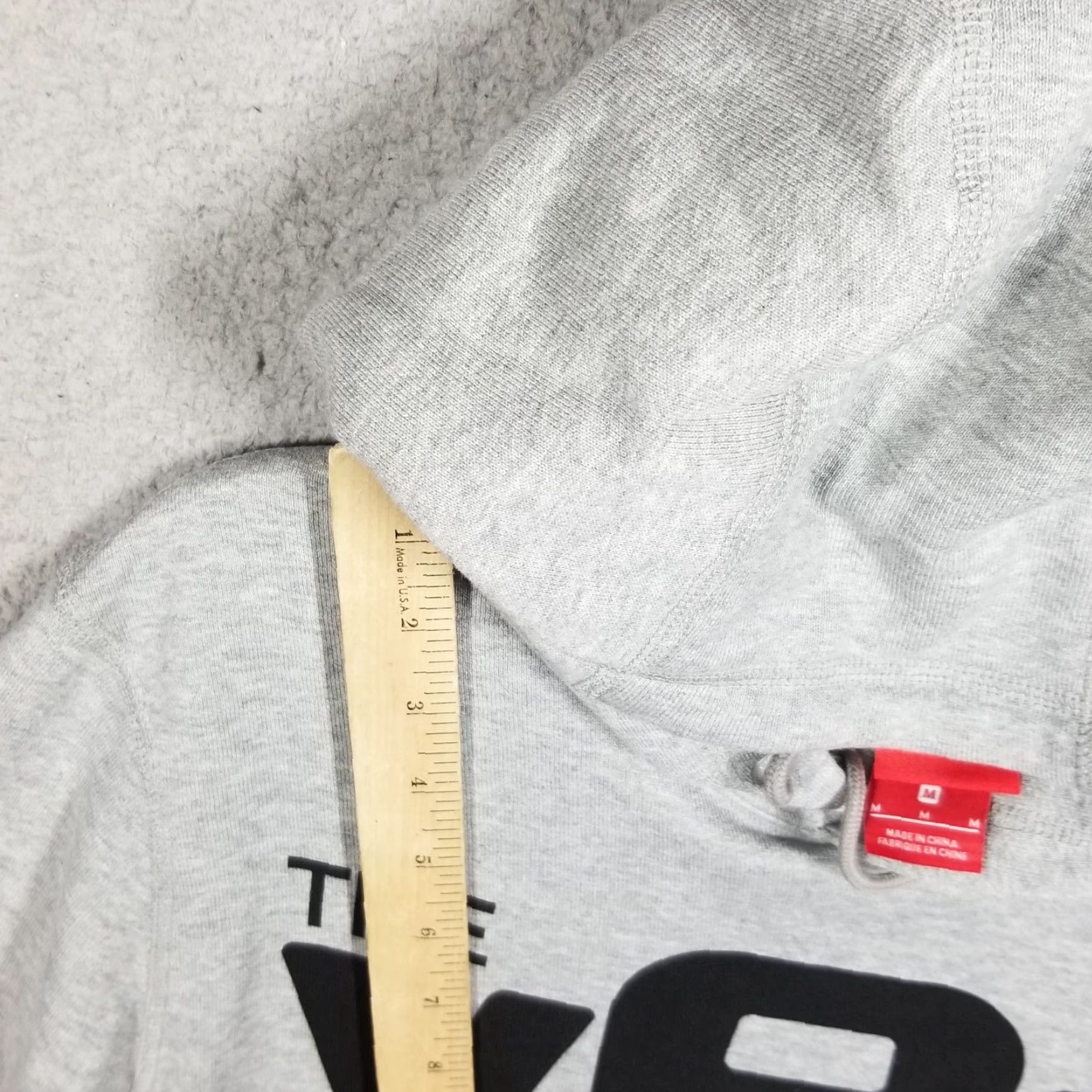Nike VINTAGE Nike Pullover Hoodie M Adult Gray Streetwear 90s Swoosh USA Rare NWOT Size US M / EU 48-50 / 2 - 4 Thumbnail