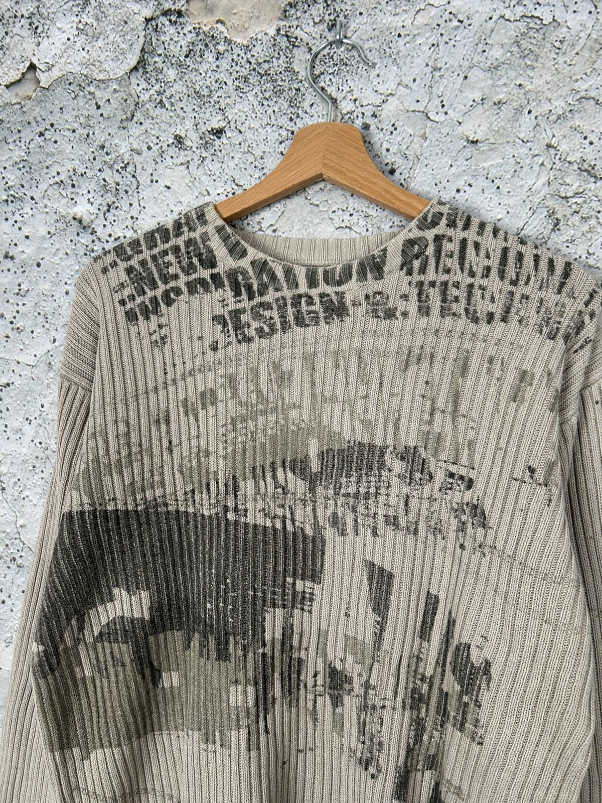Vintage Vintage Y2K Avantgarde Sweater Grunge Rock Punk Hype Size US L / EU 52-54 / 3 - 3 Thumbnail