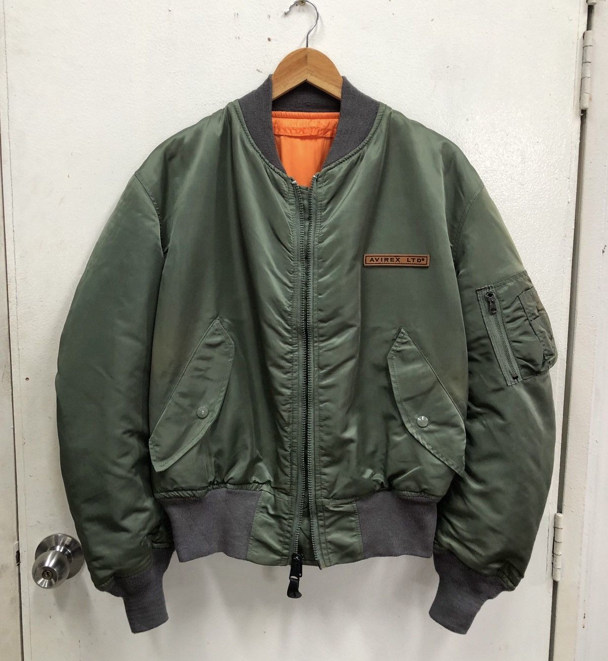 【AVIREX】MA-1 VINTAGE s-l400.jpg