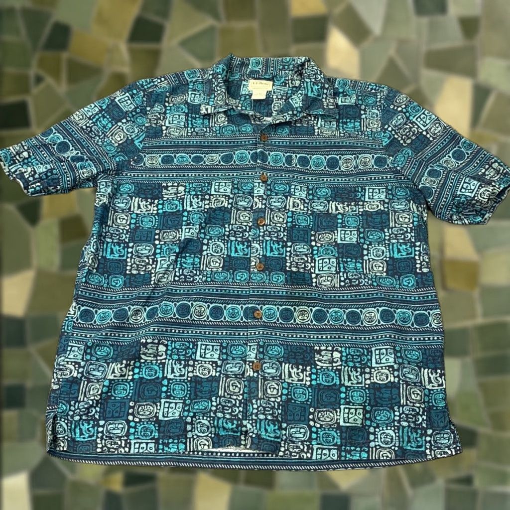 Vintage LL Bean Shirt Mens M Blue Traditional Fit Camp Geometric Tribal Button-Up Short Sleeve Cotton Size US M / EU 48-50 / 2 - 1 Thumbnail
