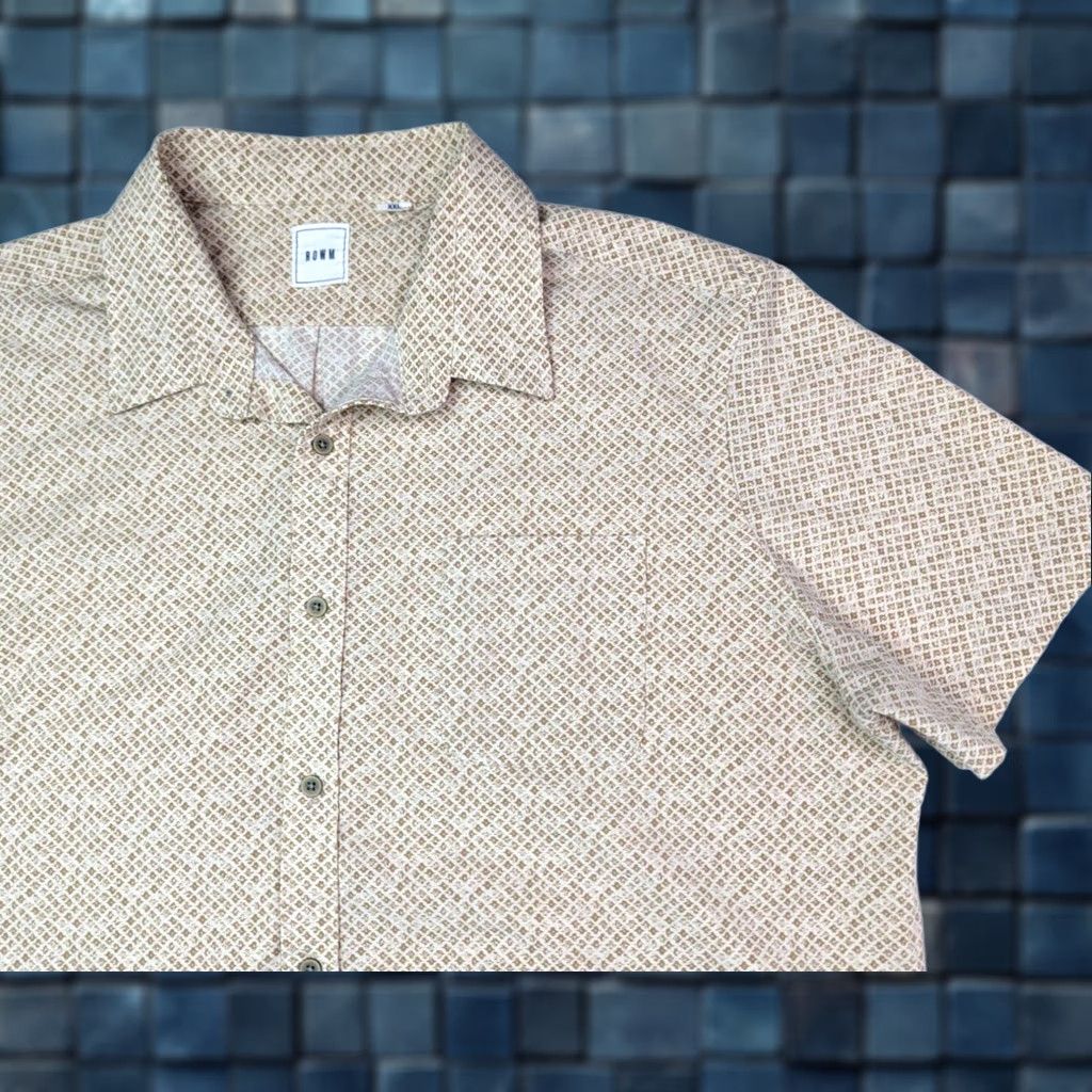 Vintage ROWM Button-Up Shirt Geometric, Men 2XL, Brown Orange, Short Sleeve, Casual, 54 Chest, Cotton Blend, VINTAGE? No Size US XXL / EU 58 / 5 - 1 Thumbnail