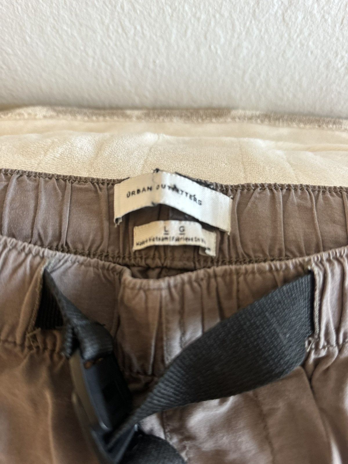 Urban Outfitters Urban Outfitters Grey Tan Jogger Tactical Pants with Pockets Size US 32 / EU 48 - 2 Thumbnail