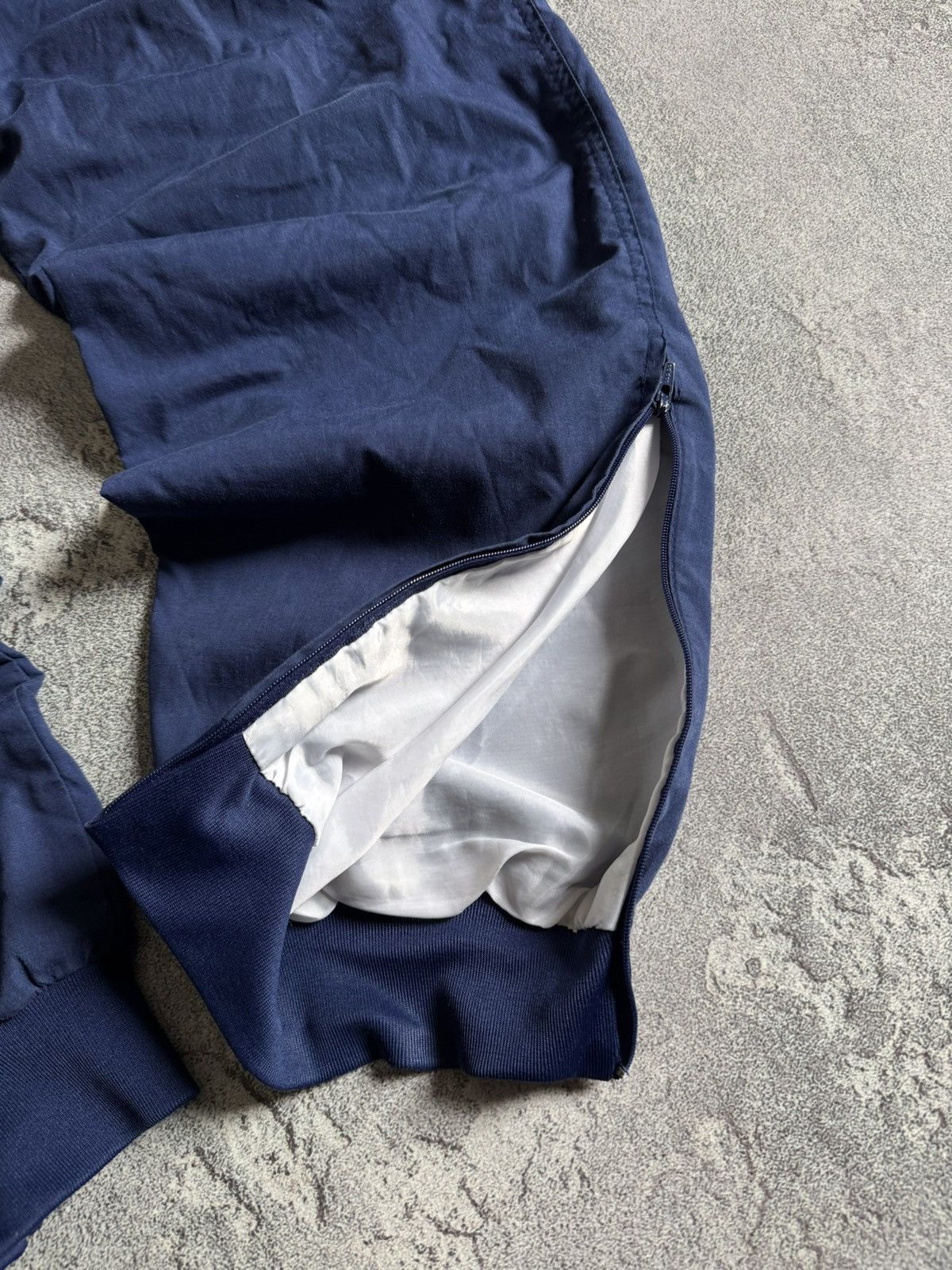 Adidas × Vintage Adidas D7/F186 vintage pant trouser sweatpants jogger 90s Size US 36 / EU 52 - 5 Thumbnail