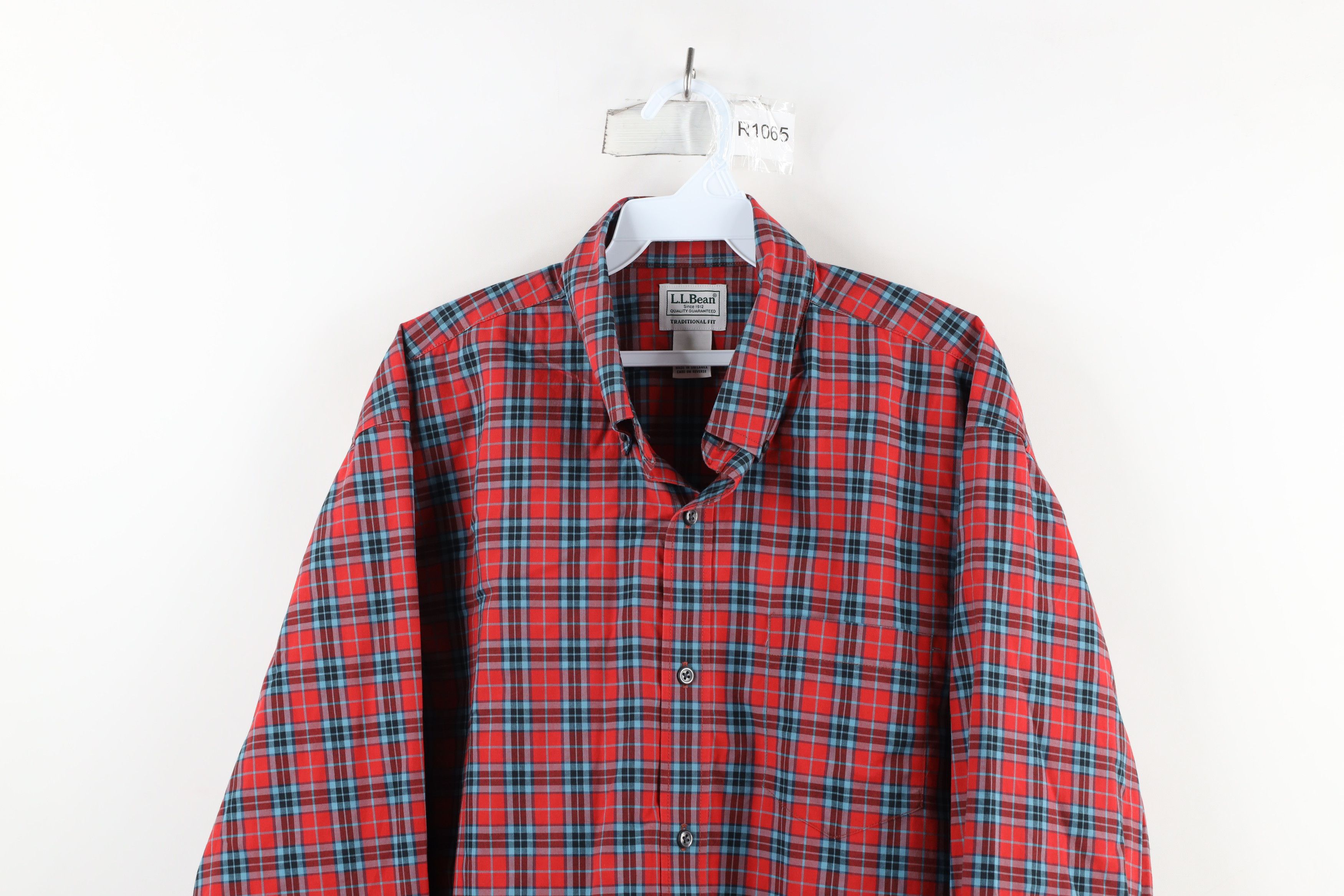 L.L. Bean × Vintage Vintage LL Bean Traditional Fit Collared Button Down Shirt Size US L / EU 52-54 / 3 - 2 Thumbnail