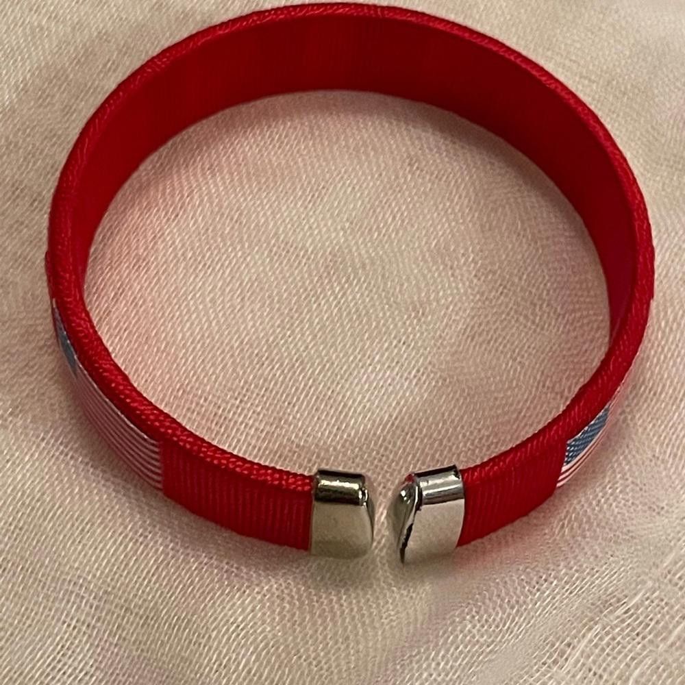 Designer New USA Bracelet Bangle Size ONE SIZE - 4 Thumbnail