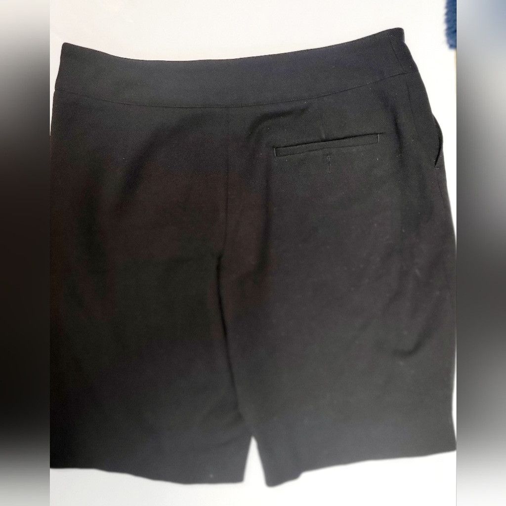 Other Sport Haley Black Bermuda Shorts Tailored Fit size 8 Size 30" / US 8 / IT 44 - 2 Thumbnail