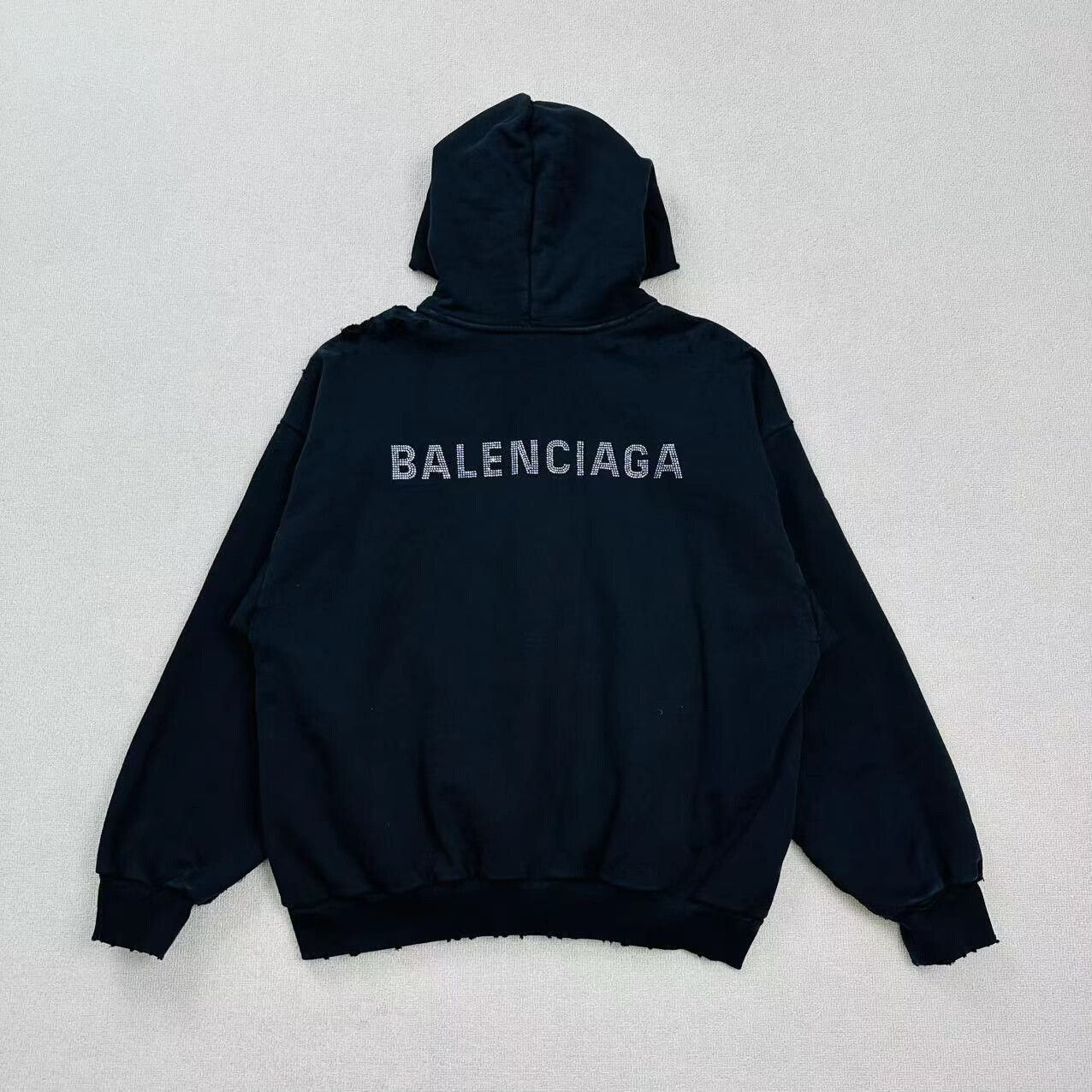 Balenciaga balenciaga distressed logo hoodie in size small Size US S / EU 44-46 / 1 - 2 Thumbnail