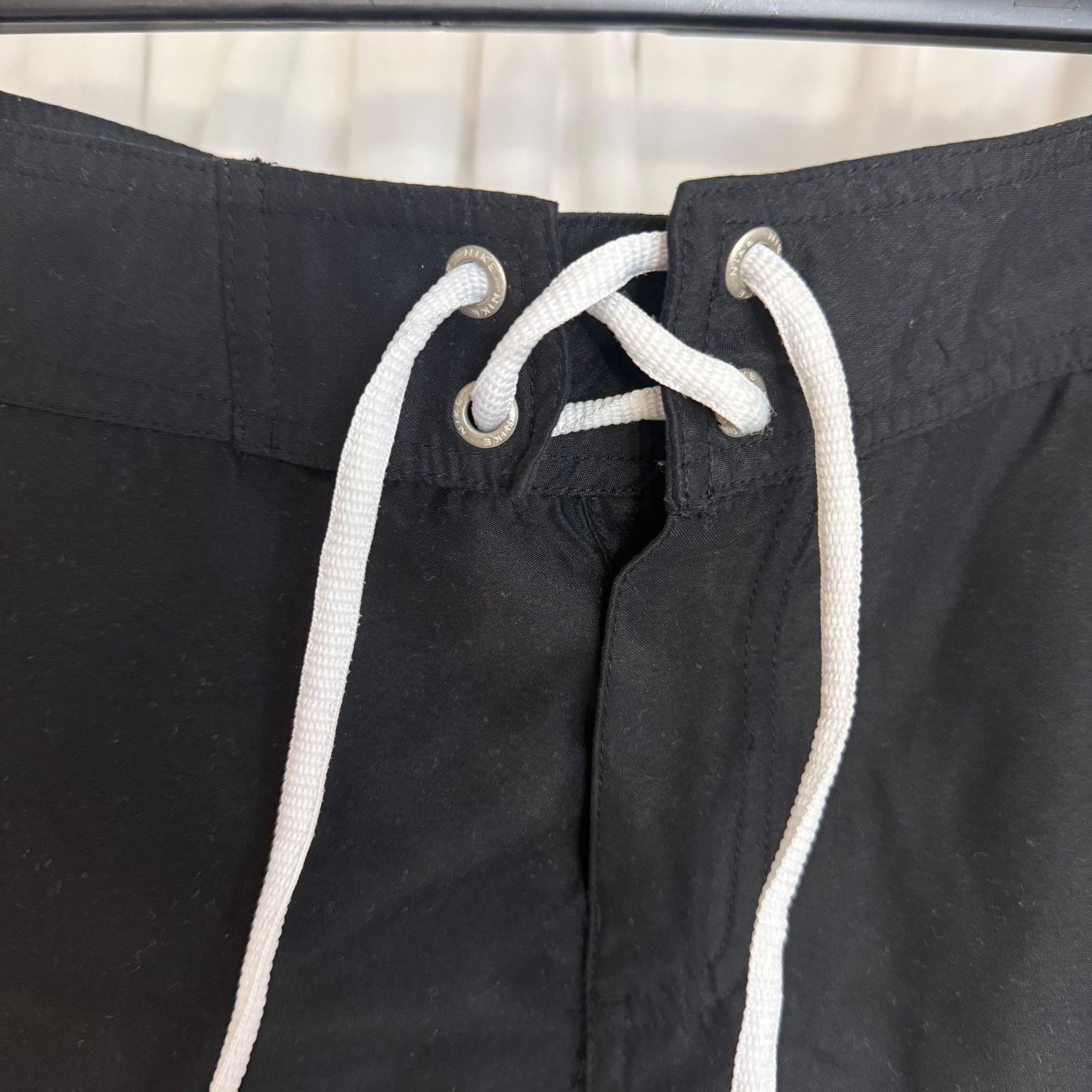 Nike Nike Swim Black Womens Board Shorts With White Drawstring Si Size 30" / US 8 / IT 44 - 3 Thumbnail