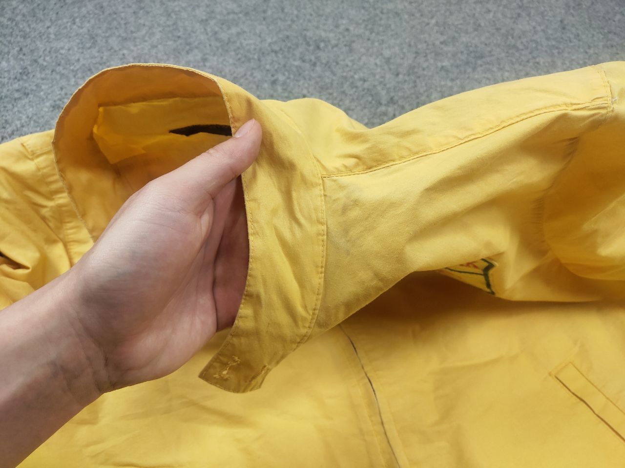 DKNY DKNY Vintage Donna Karan New York Yellow Windbreaker Jacket Size US M / EU 48-50 / 2 - 13 Thumbnail