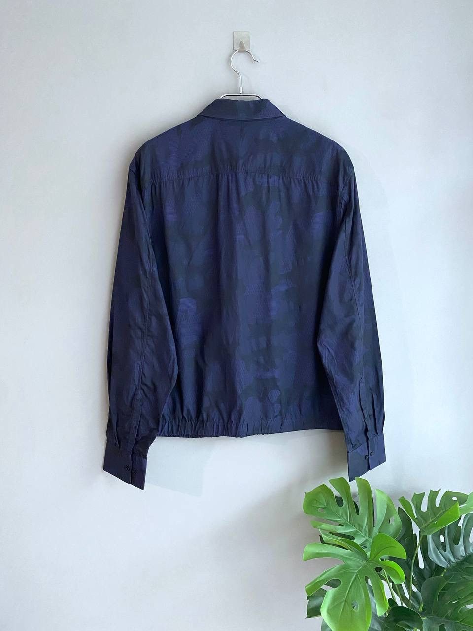 Designer × Neil Barrett Neil Barrett Men's Navy Camo Shirt Made in Italy, Size L-XL Size US L / EU 52-54 / 3 - 11 Thumbnail
